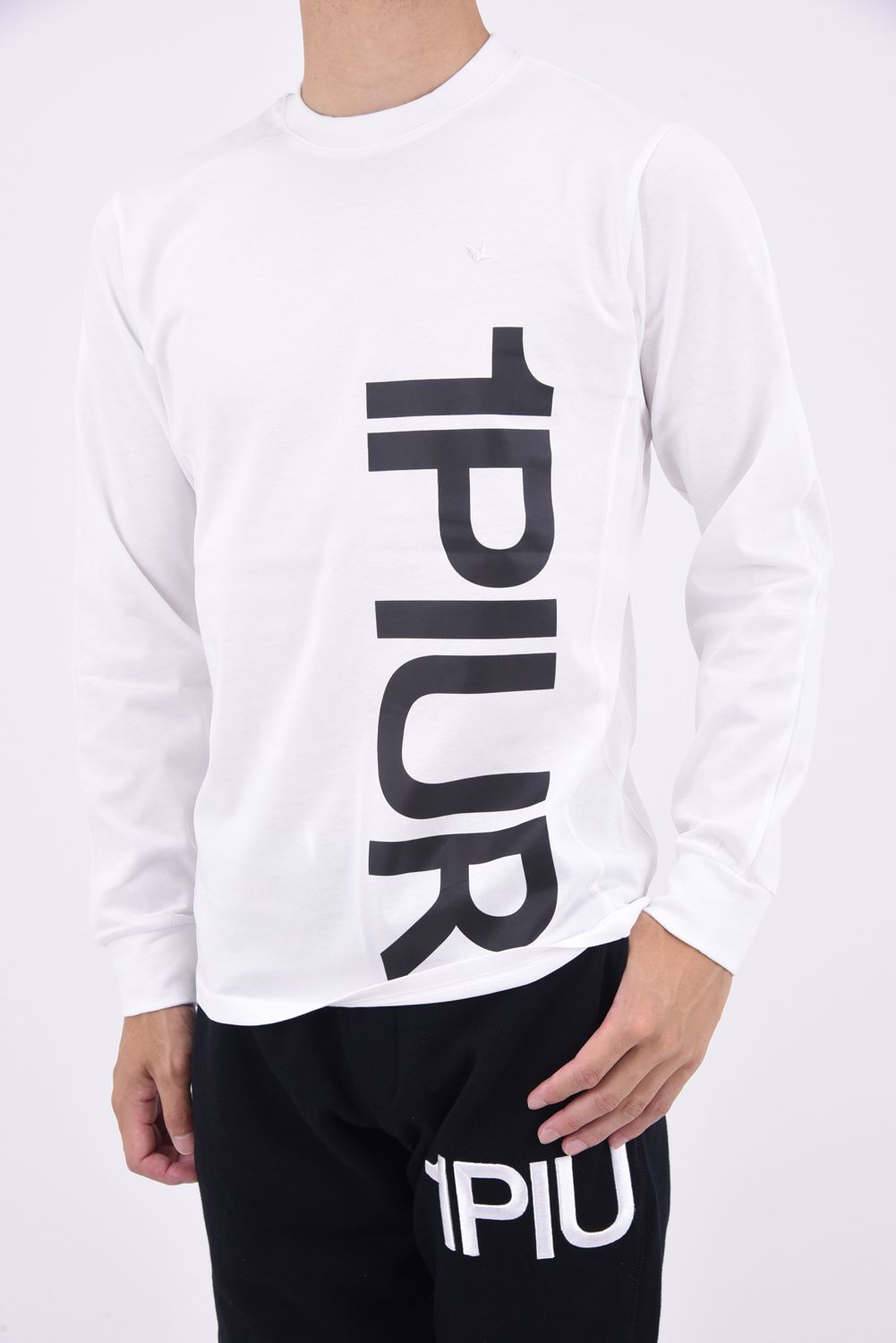 VERTICAL LOGO LONG-SLEEVED T-SHIRT / 縦ロゴ ロングスリーブ Tシャツ ホワイト