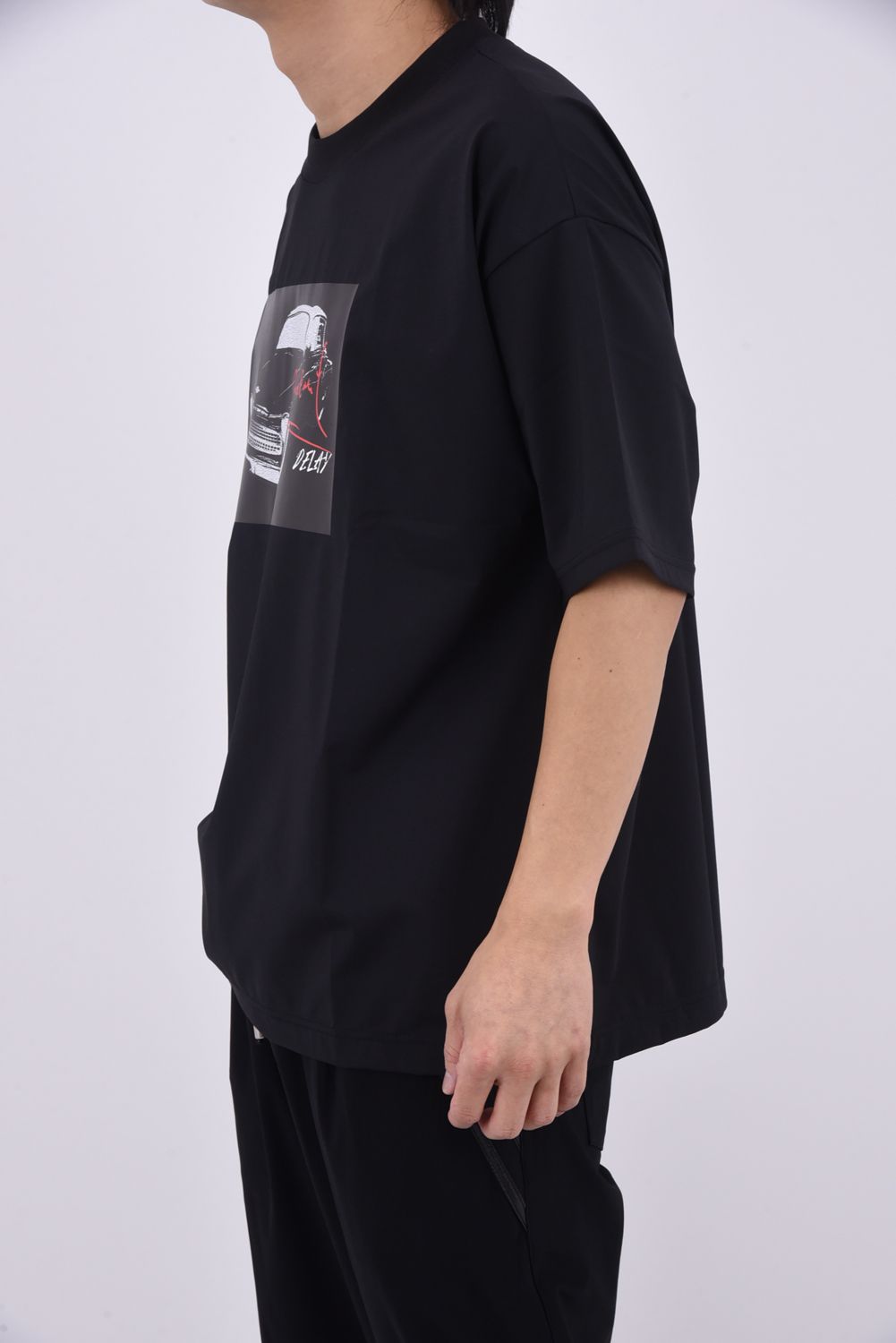 CAR OVERNYLON T / ナイロントリコット フォトプリント オーバーサイズ Tシャツ (ブラック)