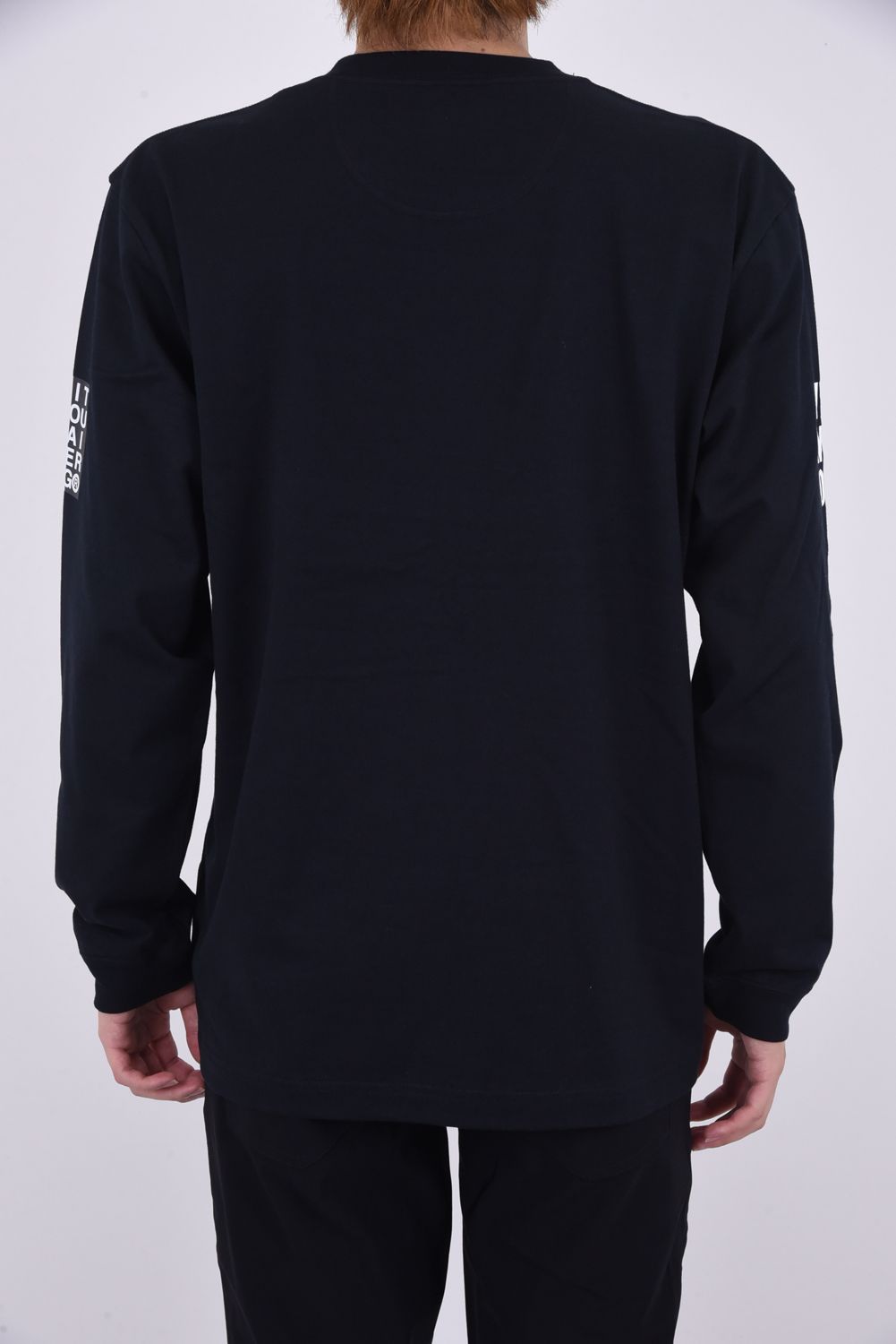 White Mountaineering - WM LOGO RANDAM PRINTED LONG SLEEVE T-SHIRT