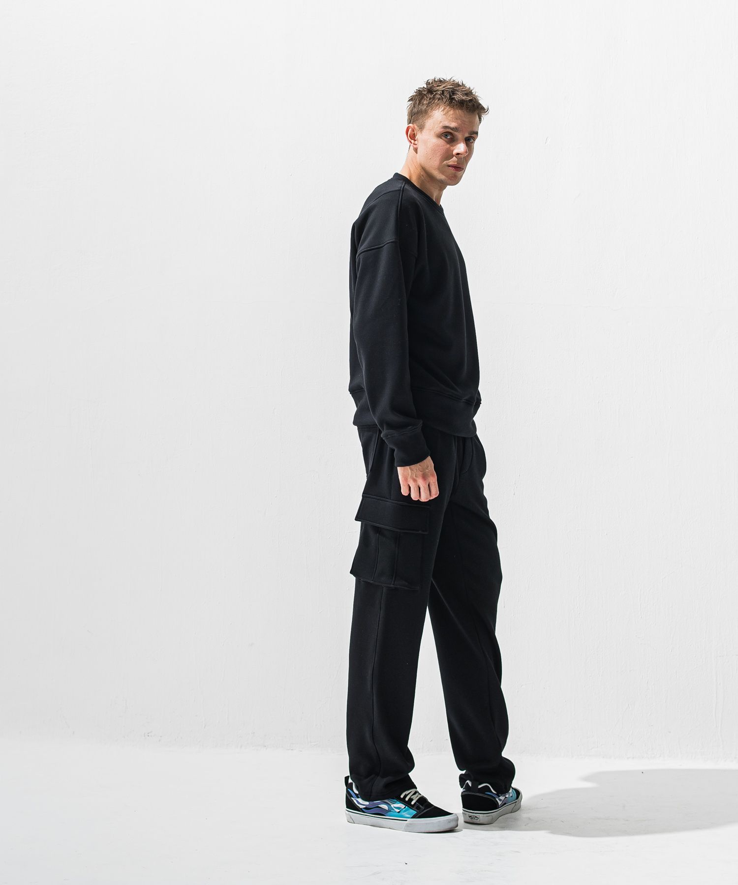 PIN ST RC VELOURS FLEECE DROP TRAINER / ピンストライプロゴ 裏起毛 ルーズトレーナー (ブラック) (11月上旬入荷予定) ※オーダー締切:9月7日(月)17時