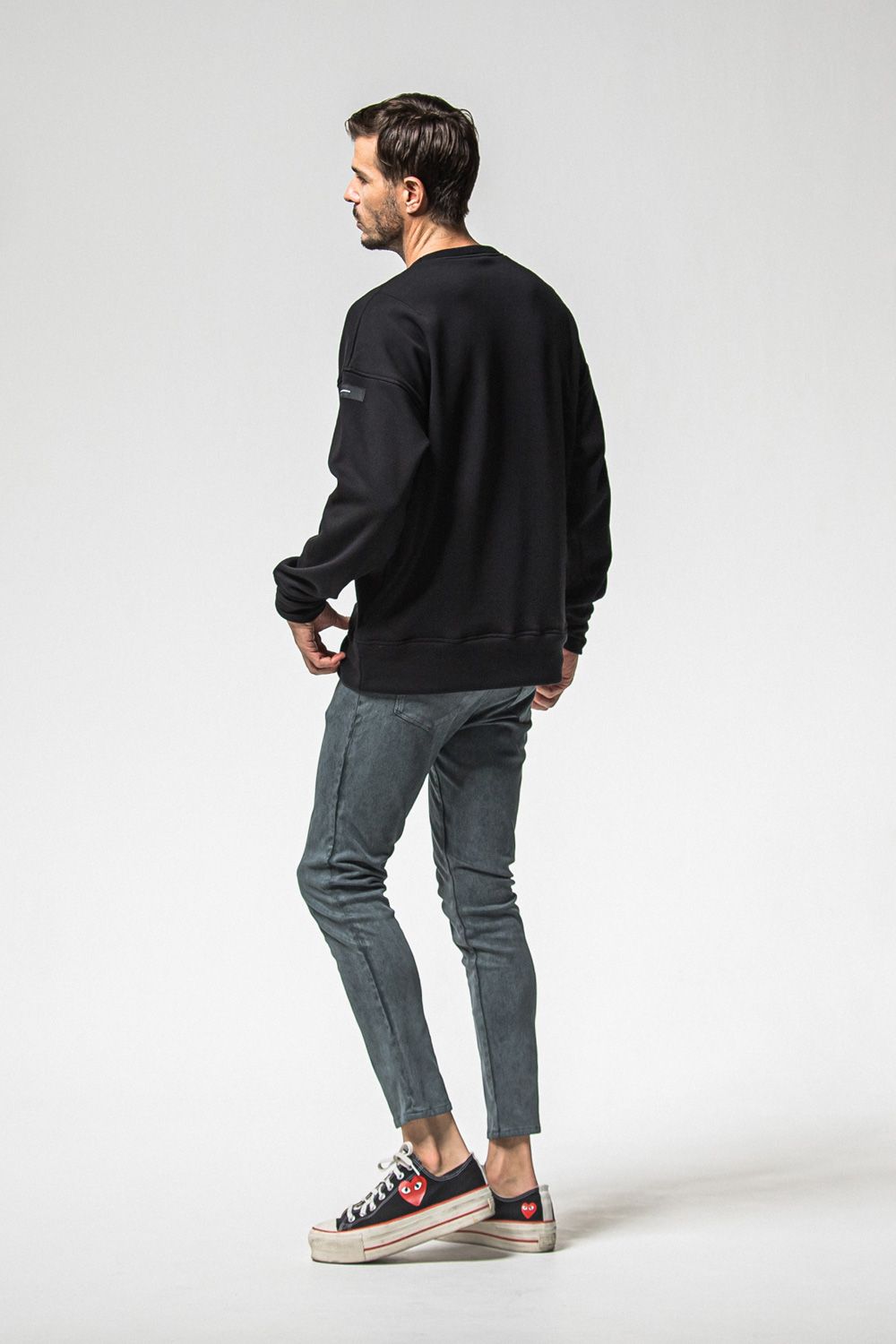FRAIDAY OLD LOGO VELOURS FLEECE TRAINER / 裏ベロアフリース ロゴ ロングスリーブ トレーナー (ブラック) (11月上旬入荷予定) ※オーダー締切：9月1日(月)18:00