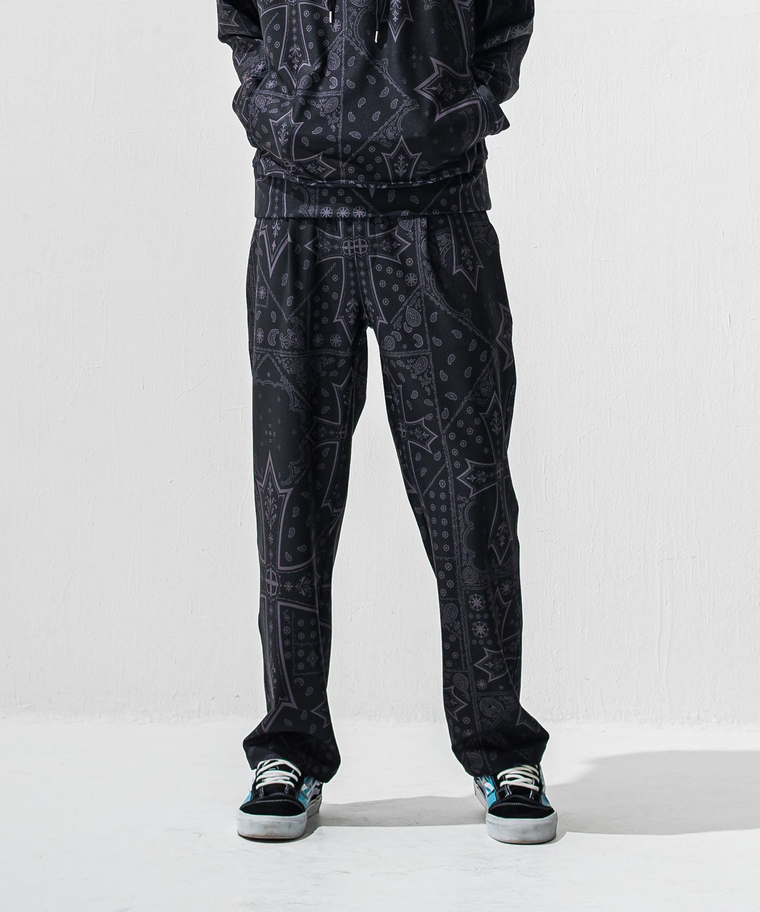 CHRIS EASY WIDE TUCK PANTS / ハイテンショントリコット ワンタック セミワイド イージーパンツ (クロスブラック) (1月上旬入荷予定) ※オーダー締切:9月7日(月)17時)