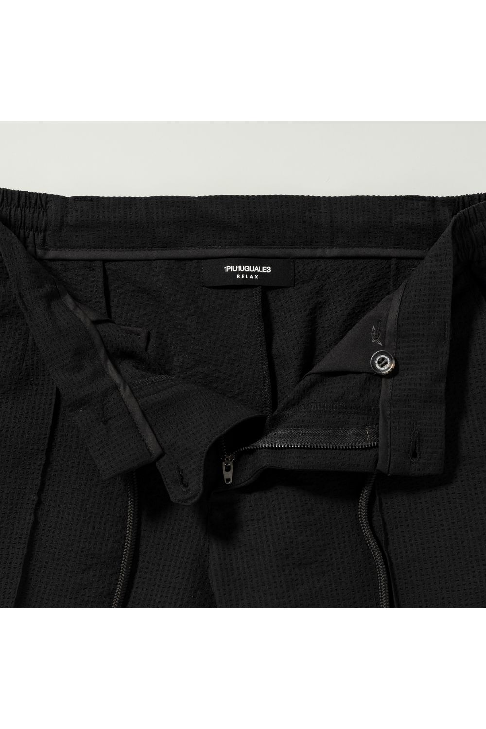 SEERSUCKER HALF SLACKS  / ロゴ刺繍 シアサッカー ハーフスラックス ブラック