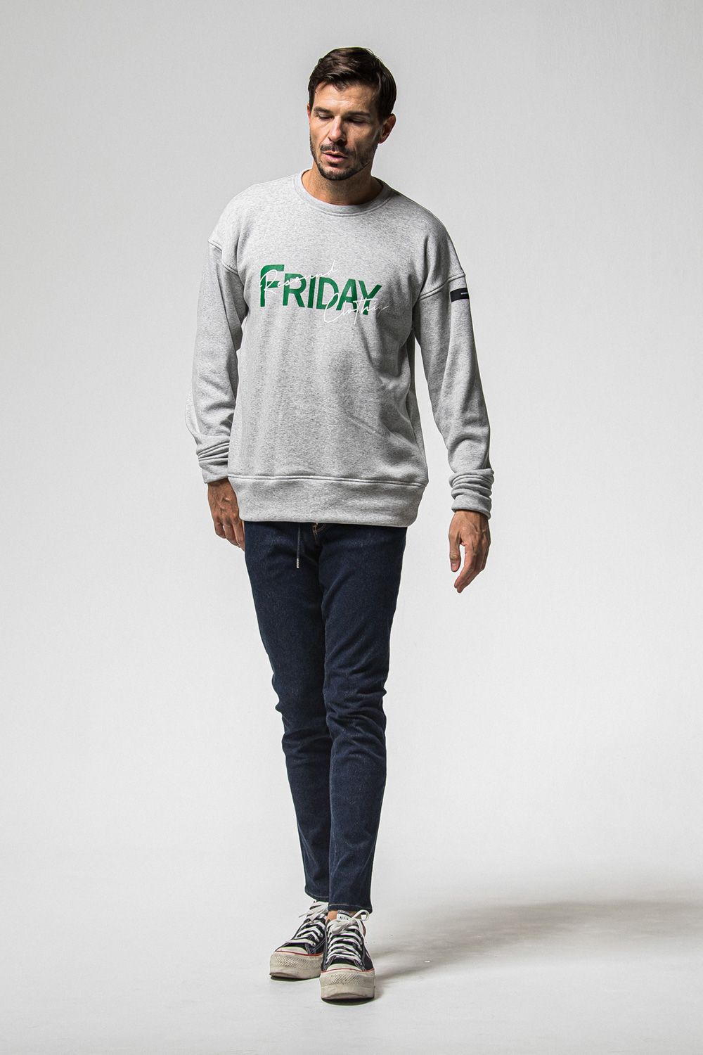 FRAIDAY OLD LOGO VELOURS FLEECE TRAINER / 裏ベロアフリース ロゴ ロングスリーブ トレーナー (グレー) (11月上旬入荷予定) ※オーダー締切：9月1日(月)18:00