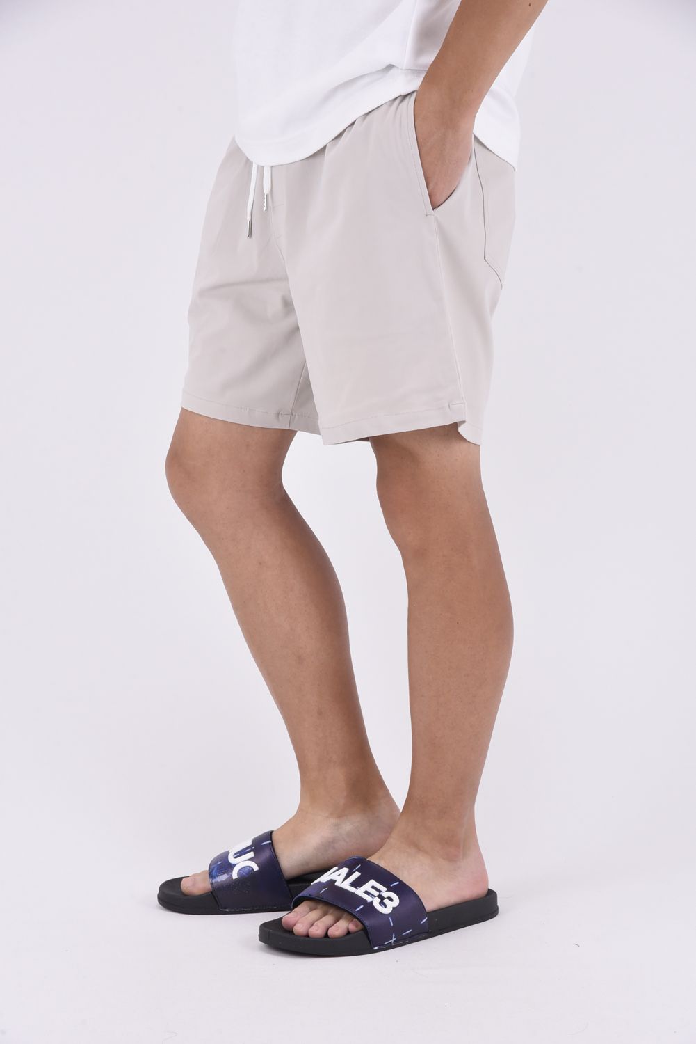 【旧品番】 TV NYLON SHORTS / 高機能ナイロンマイクロファイバー ルーズフィット ハーフパンツ グレージュ