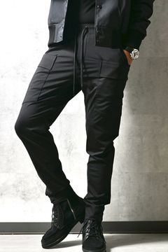 GR PT / ナイロンストレッチ タイトテーパードシルエット ギアパンツ (ブラック) (3月中旬入荷予定) ※オーダー締切12/13(土)17:00