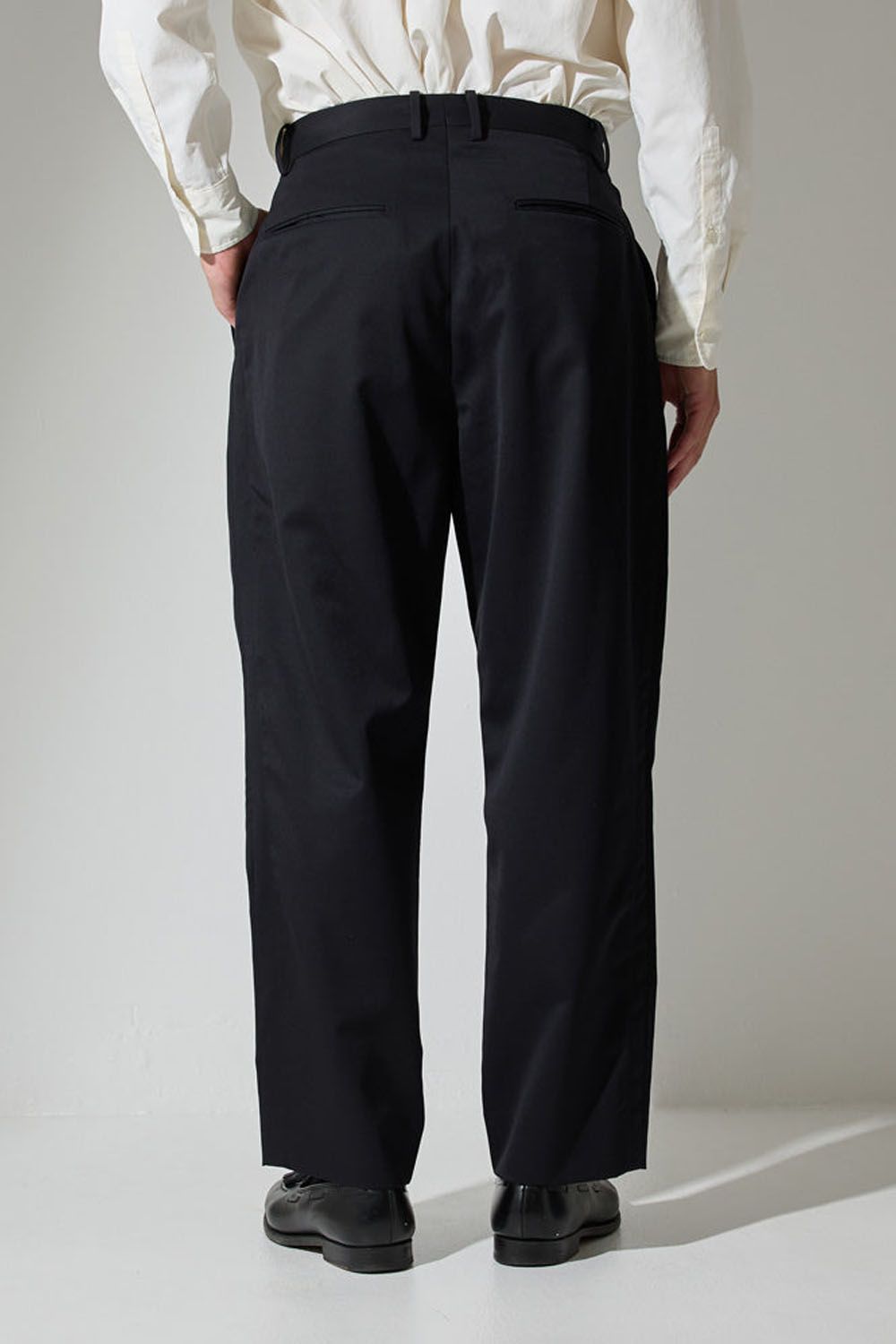 1OUT-PLEATS PANTS WOOL GABARDINE / ウールギャバジン 1アウトプリーツ パンツ ブラック