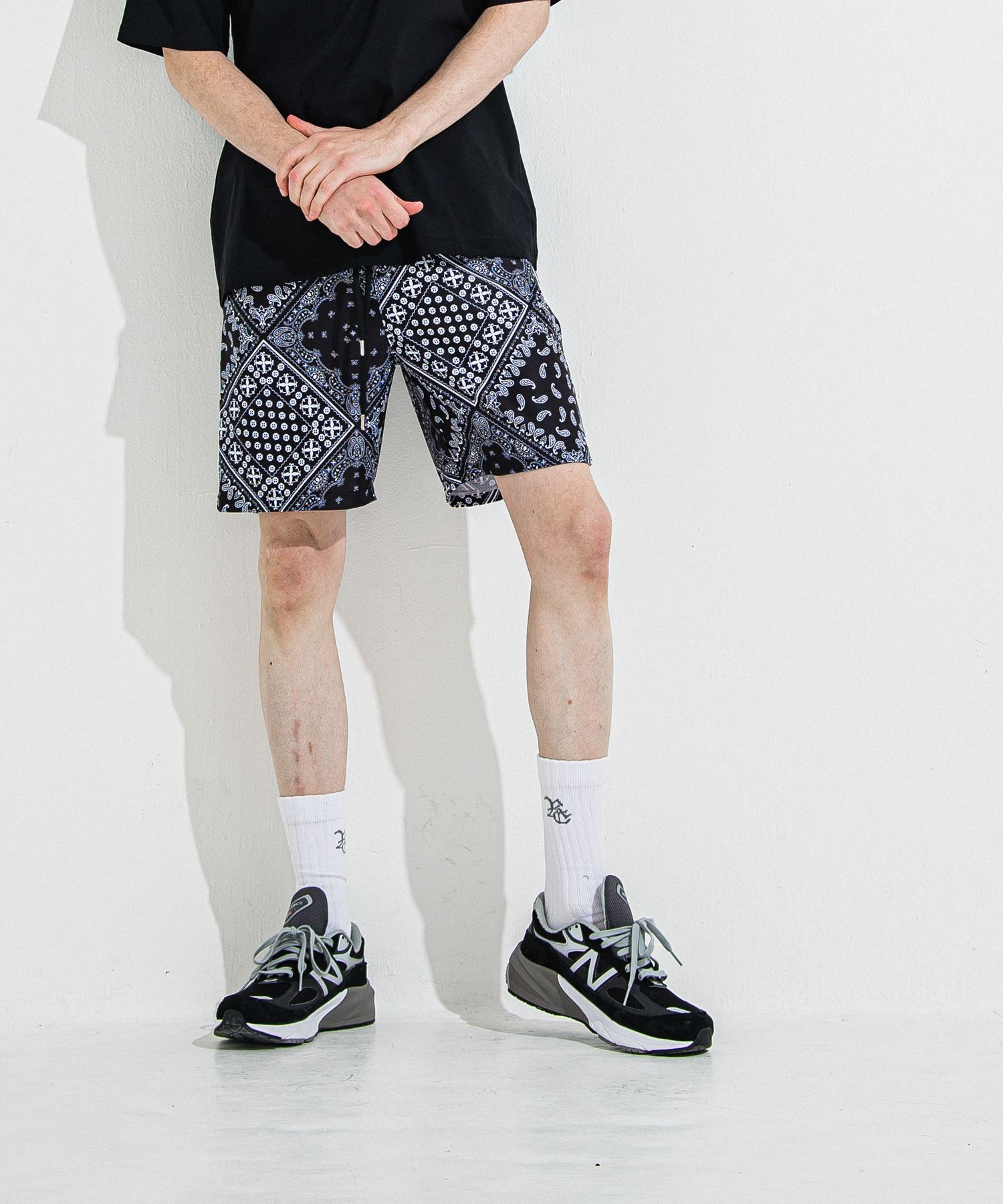 RUSH SHORTS / ラッシュガード バンダナ柄 ショートパンツ (ブラック) (5月末入荷予定) ※オーダー締切:2月15日(日)18時
