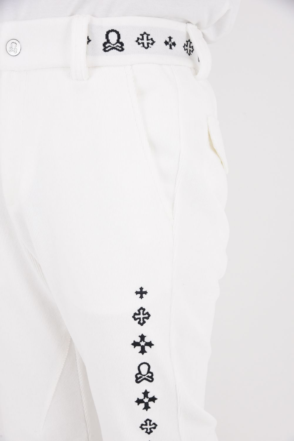 【2025AW 木村拓哉さん着用 VOL.3】  SVASTIKA TRACK PANTS / コーデュロイジャージー クロスモチーフ刺繍 トラックパンツ (オフホワイト)