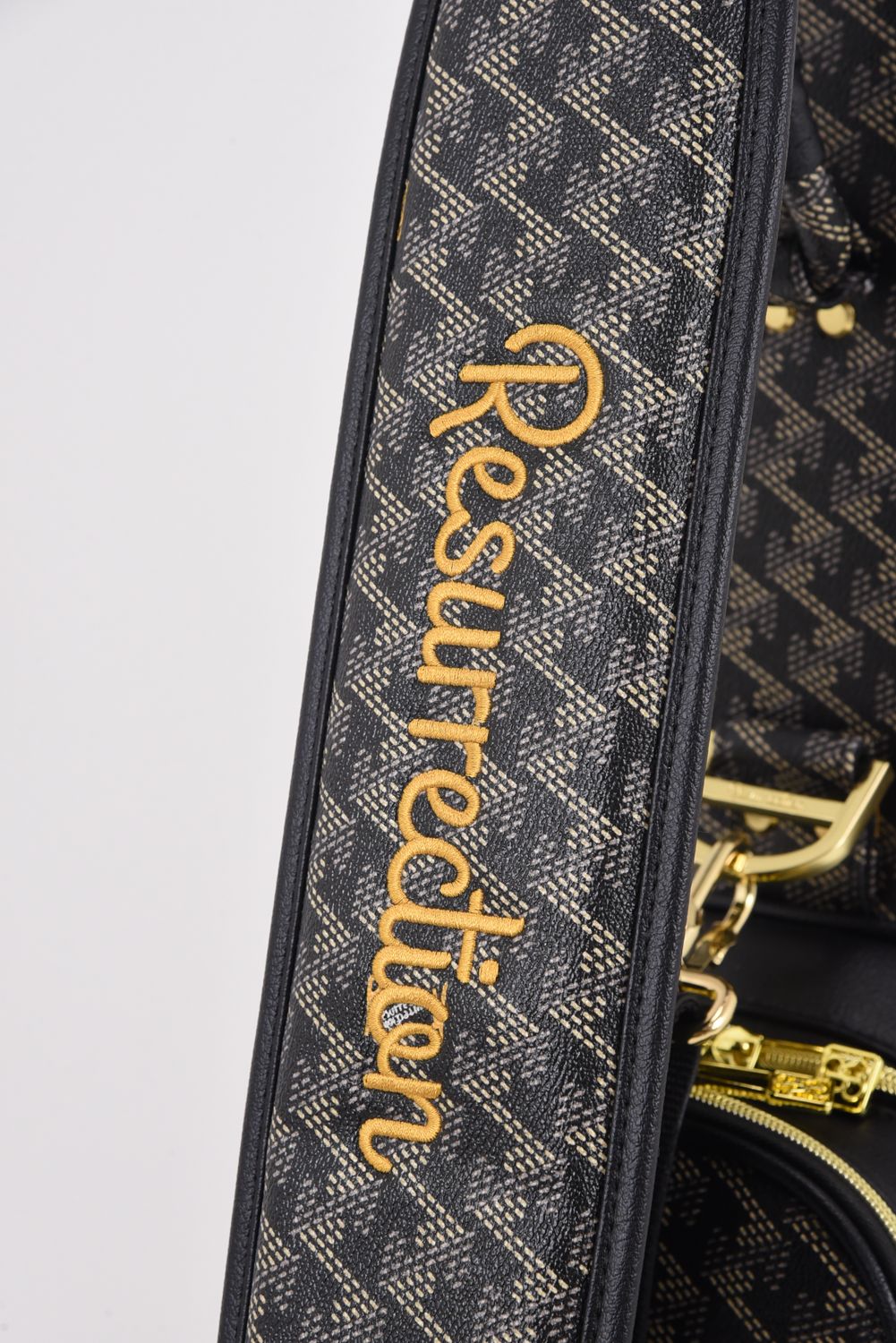 【銀行振込・代金引換不可】【返品・交換不可】 GOSSIP GOLF限定 ORIGINAL GRAFFITI DESIGN RALLINA  No.3 (ラリーナ) / カートタイプ キャディバッグ (ダークブラック/グラフィティデザイン)