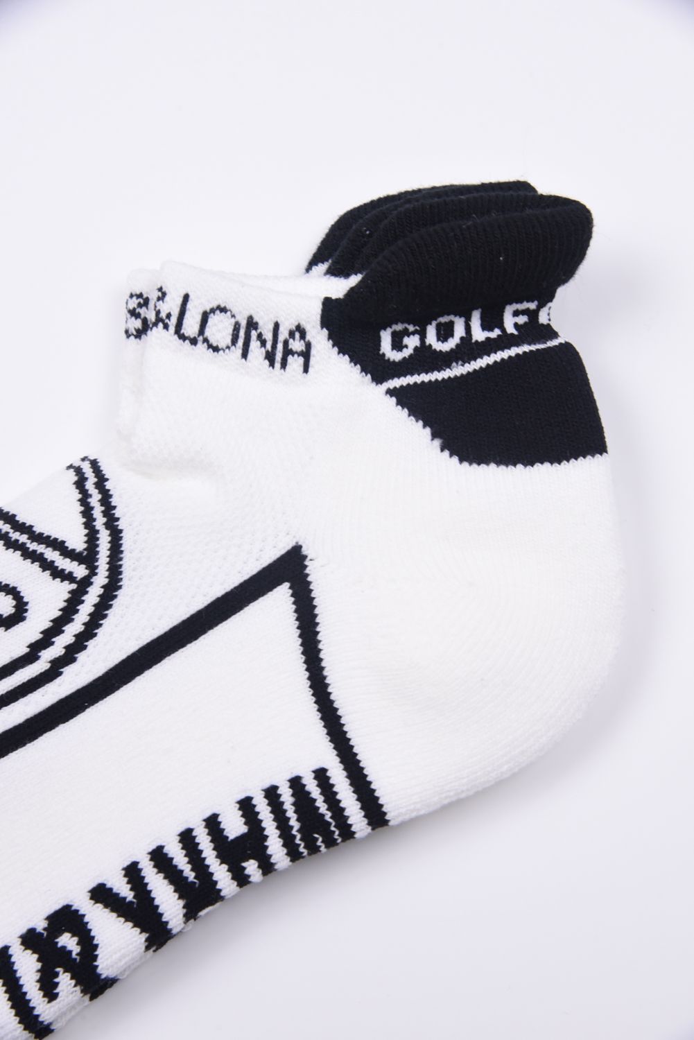 【26SS】【レディース】 ROUND SKULL ATHLETIC LOW SOCKS / サークルスカルジャカード スニーカー丈 ローソックス (ホワイト)