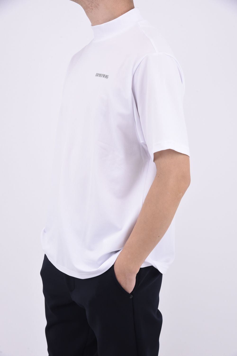 MENS BIAS HIGH NECK / ブランドロゴ モックネック Tシャツ (ホワイト)
