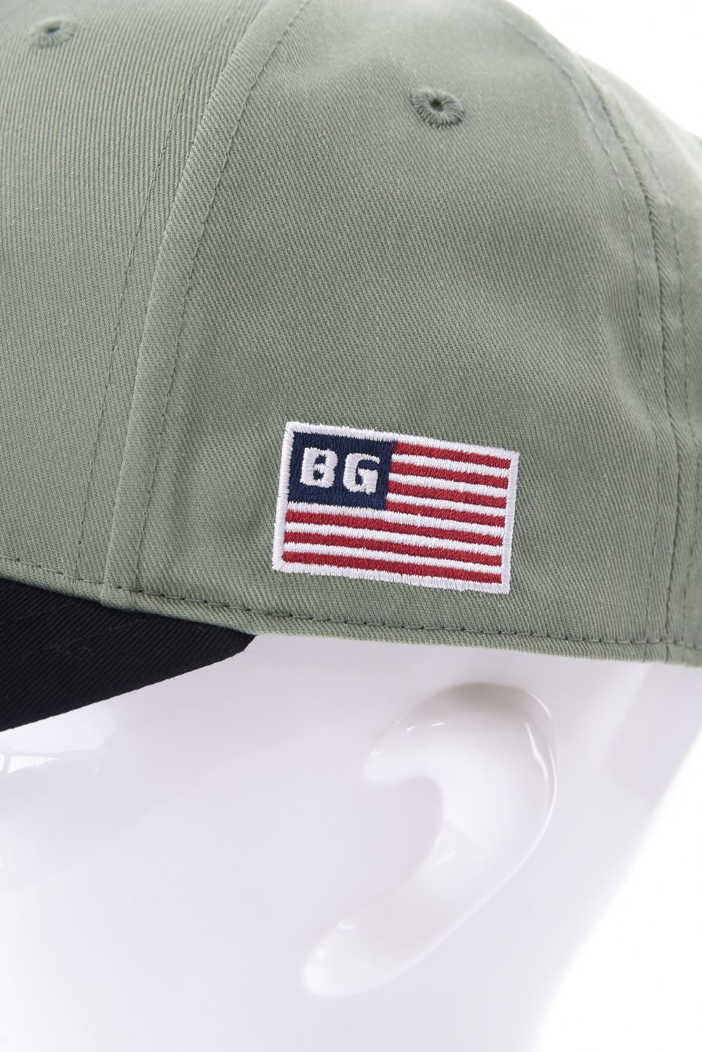 【26SS】 MEN’S COLLEGE LOGO CAP / カレッジ風ロゴ バイカラー キャップ (セージグリーン)