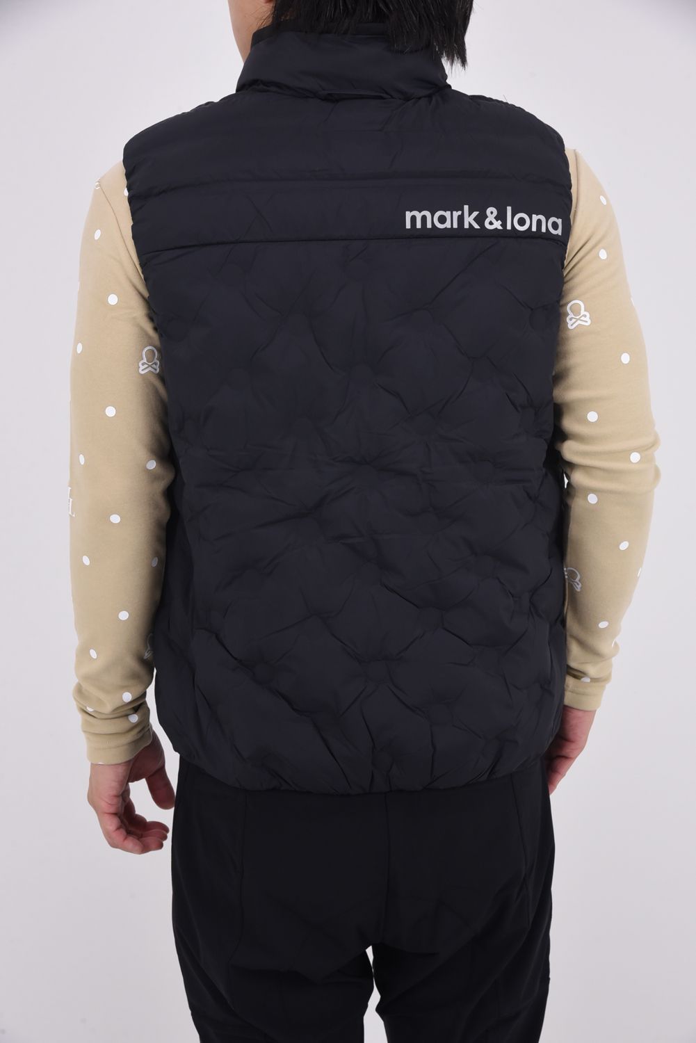 【2025AW】 SYNK SEAMLESS DOWN VEST / ドットパターンシームレス ダウンベスト (ブラック)
