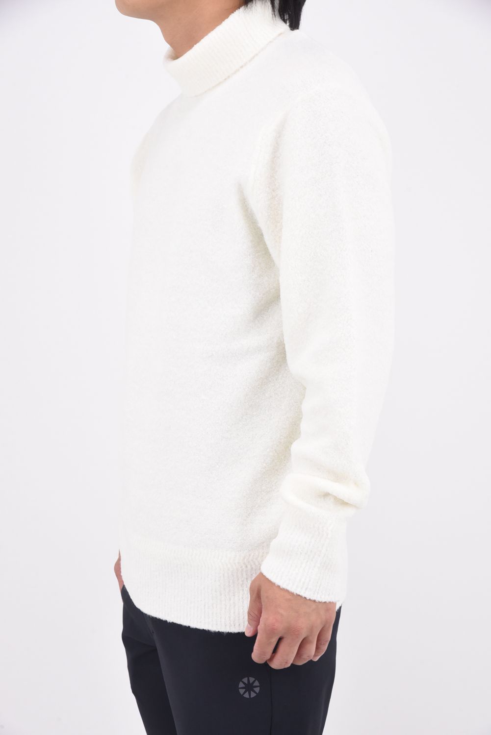 【25AW】MEN'S MS BOUCLE YARN TURTLENECK KNIT / ブークレヤーン タートルネックニット (ホワイト)