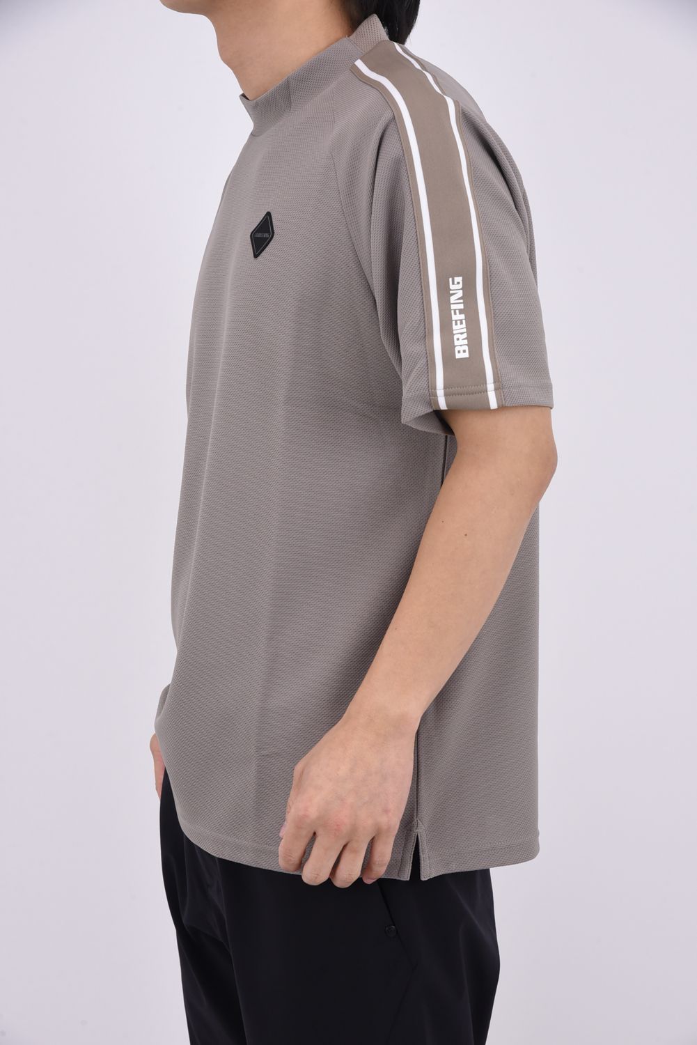 【26SS】 MEN'S LINE HIGHNECK RF / カノコ生地 ラインロゴテープ リラックスフィット モックネックTシャツ (ライトブラウン)