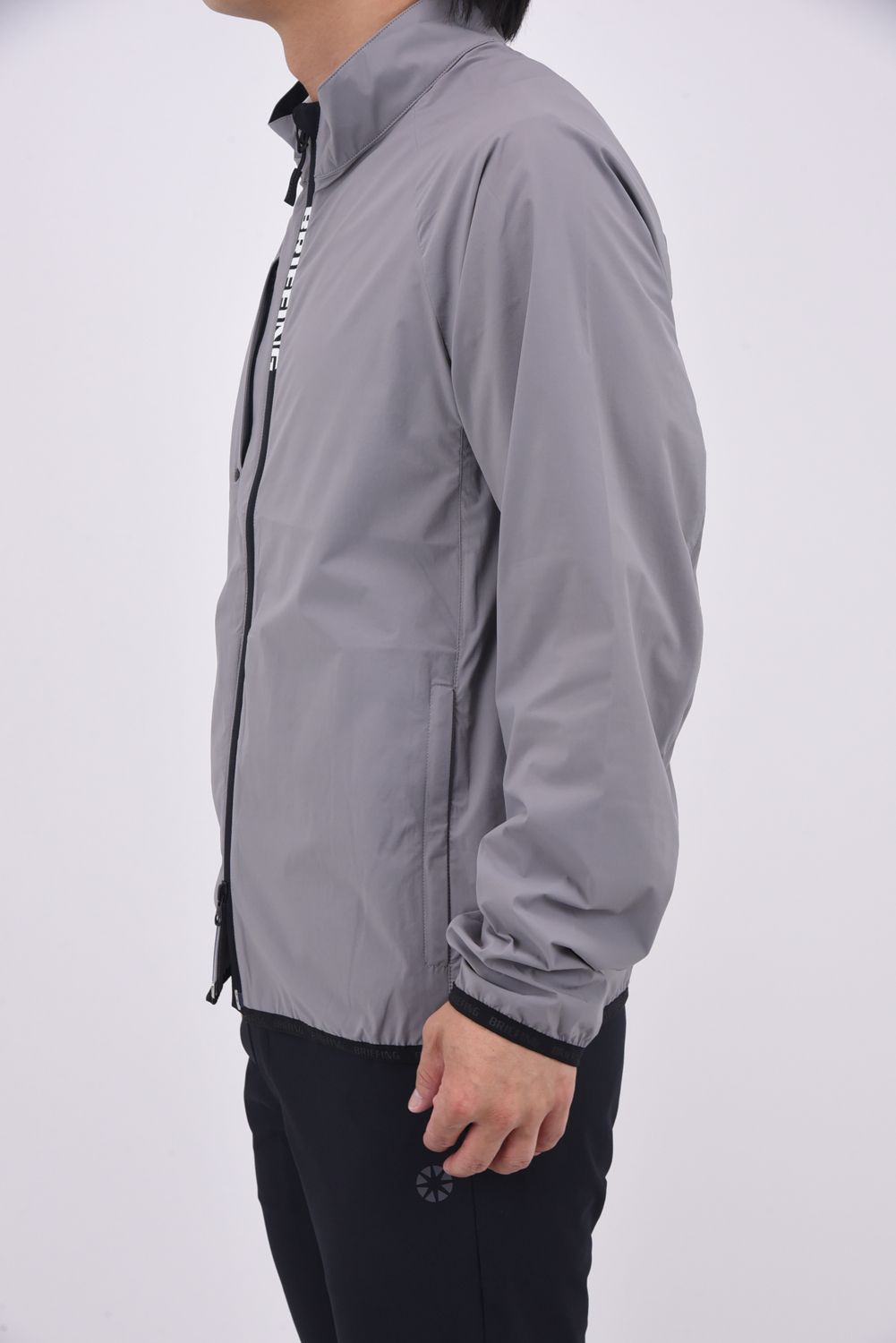 【25AW】 POCKETABLE WIND BLOUSON / ポケッタブル ライトブルゾン (グレー)