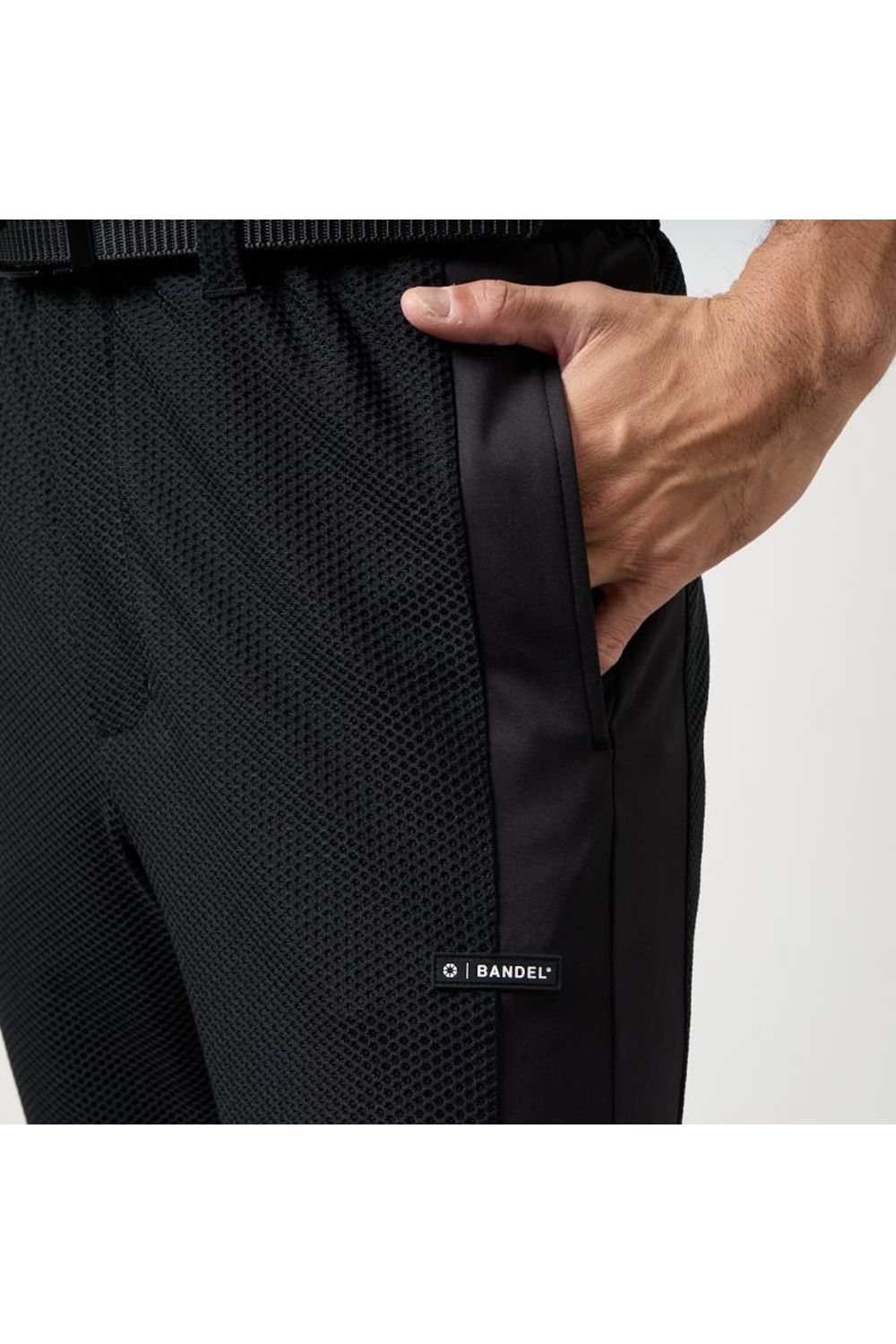 【26SS】 DRY WAFFLE SWITCH TAPERD PANTS / ドライワッフル サイド切り替え テーパードパンツ (ブラック)