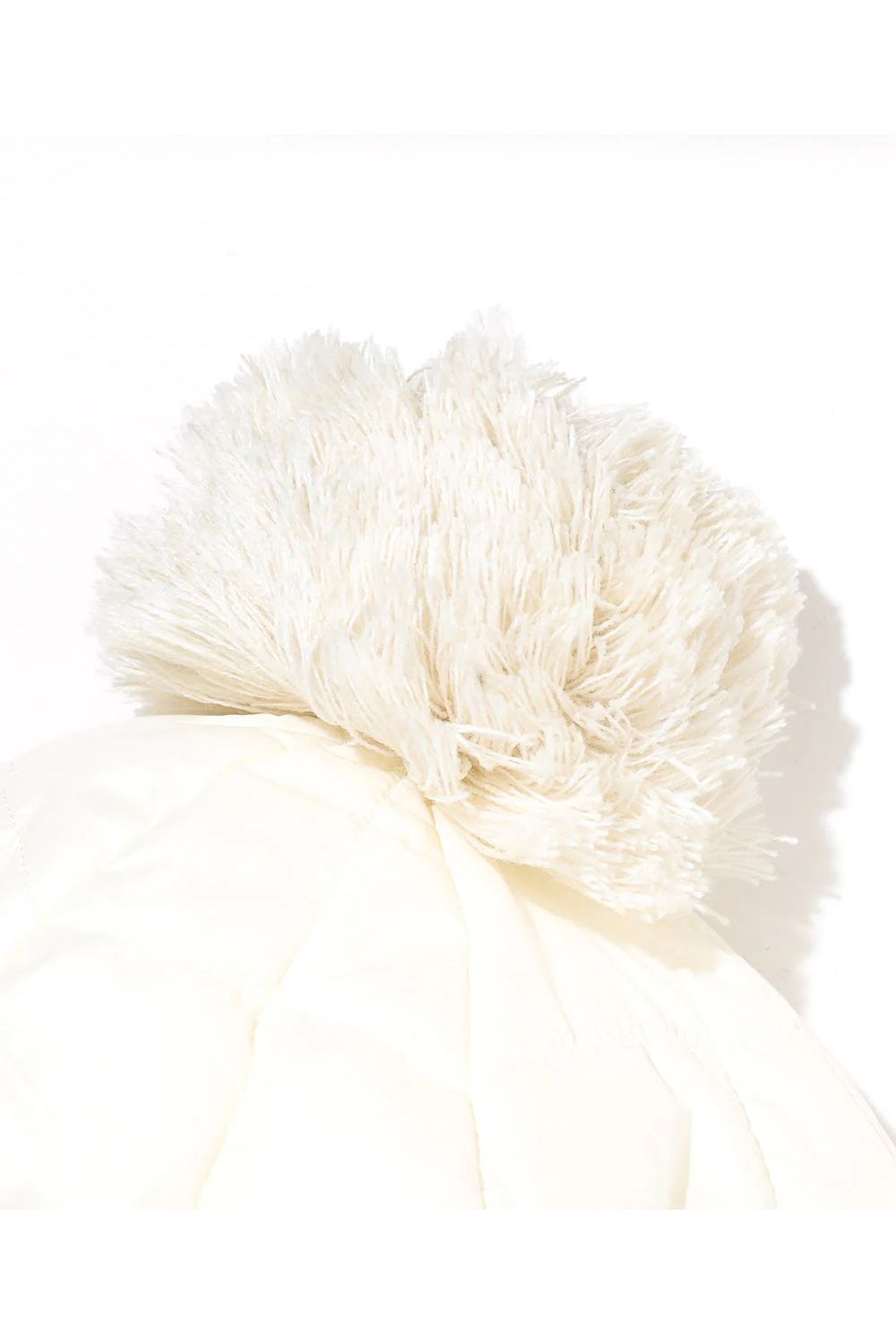 FRAME QUILTED POM CAP / 中綿キルティング リブニット 梵天付きキャップ (ホワイト)