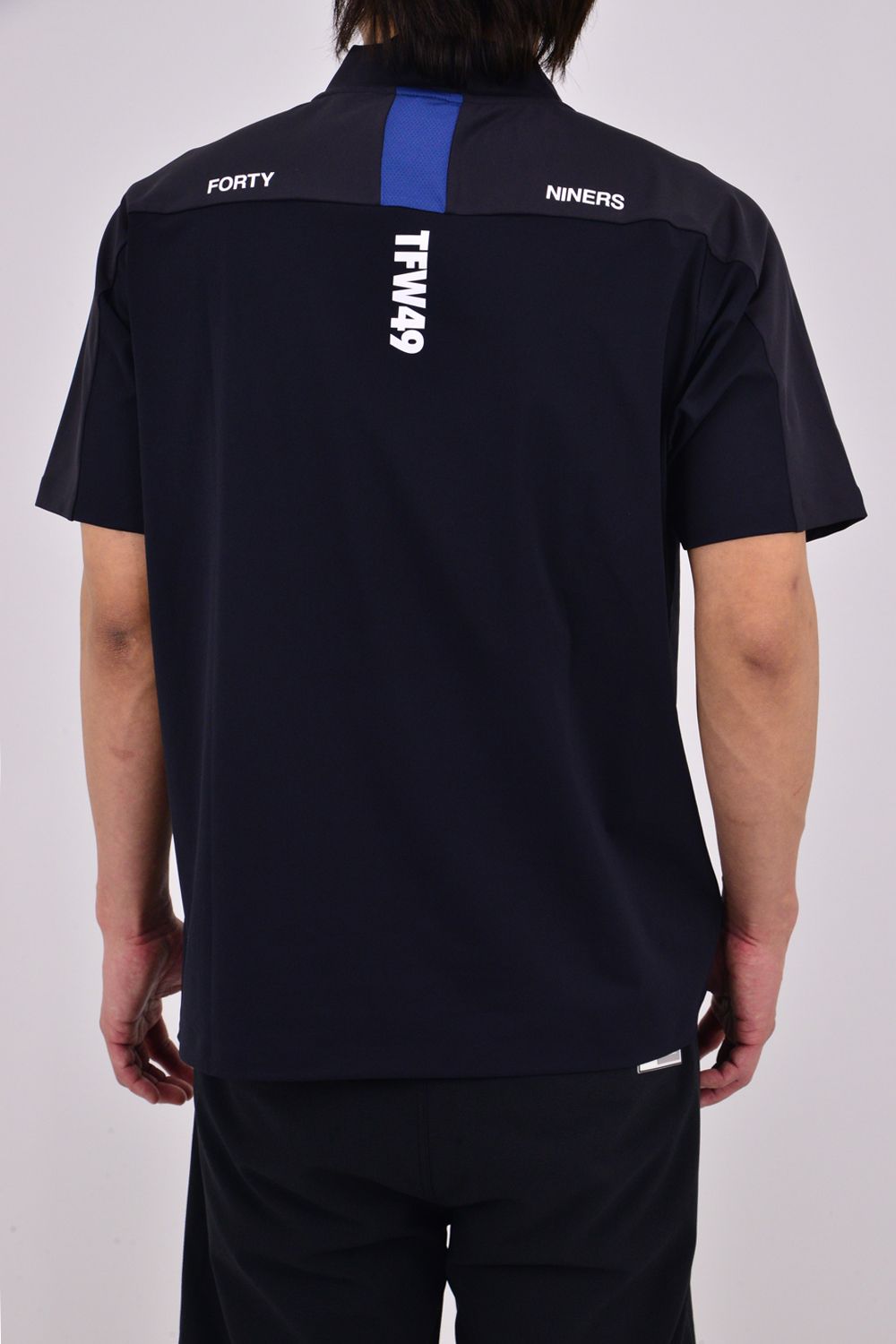 【26SS】 TRAINING MULTI S/S T MOCKNECK / 接触冷感 トリコット素材 モックネックTシャツ (ブラック)