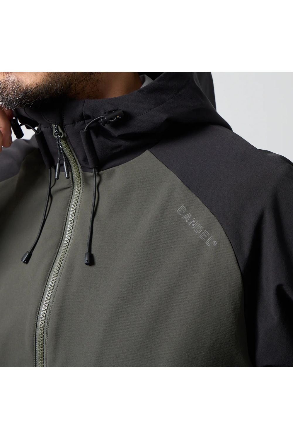 【26AW】 SHELL PARKA / CORDURA®ファブリック シェルパーカー (カーキ)