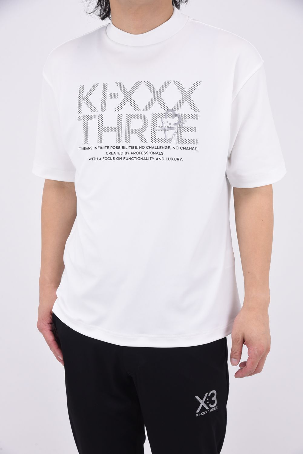 KI-XXX THREE - 【25SS】【ユニセックス】 T-SHIRTS / フロント