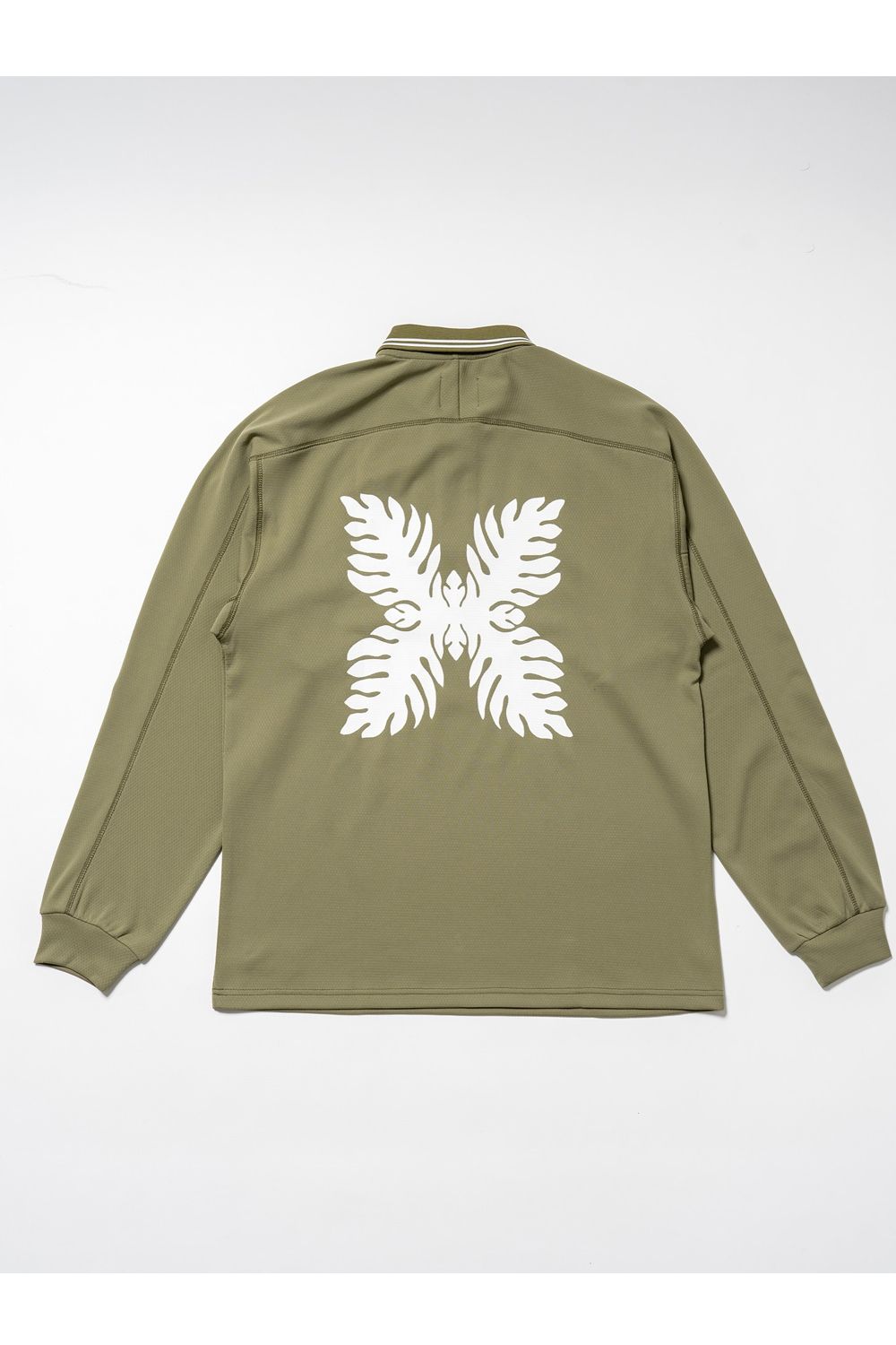 【26AW】 ʻAlapaina Polo L/S（SPK/Lauaʻe） / バックプリント ロングスリーブポロシャツ (カーキ) (9月入荷予定）