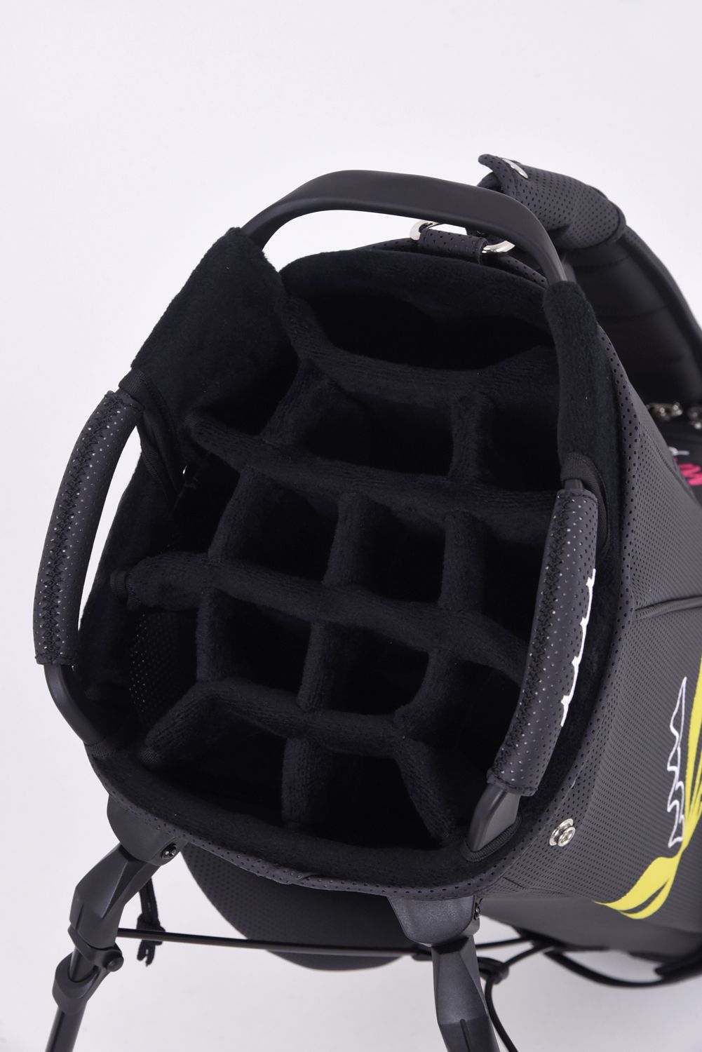 【26SS】【銀行振込・代金引換不可】【返品・交換不可】 CADDY BAG & HEAD COVER / パンチングエシカルレザー フローラルモチーフ刺繍 スタンドタイプ キャディバッグ&ヘッドカバーセット (ブラック)