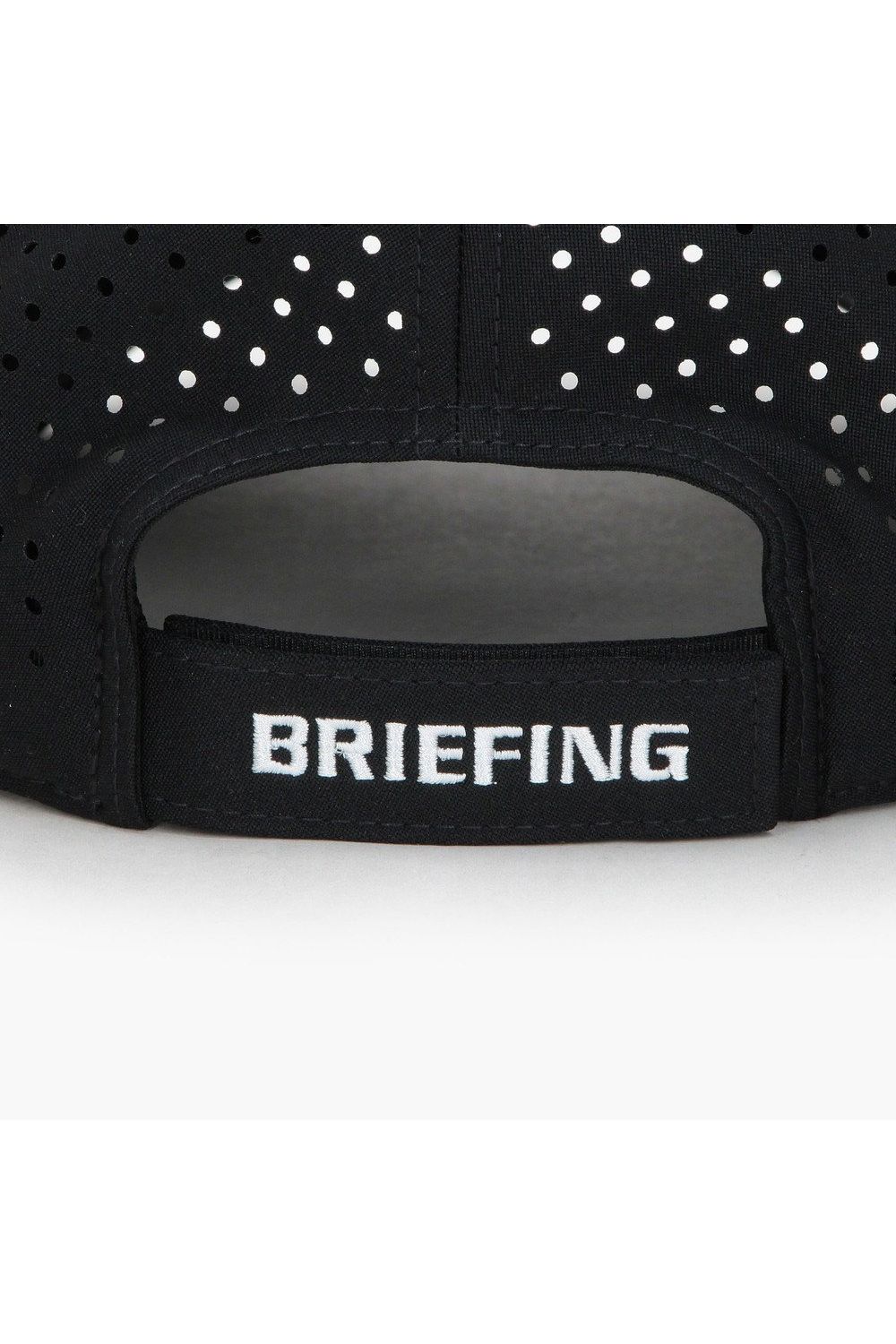 【26SS】 MEN’S PUNCHING MESH INITIAL CAP / イニシャルワッペン パンチングメッシュキャップ (ブラック)