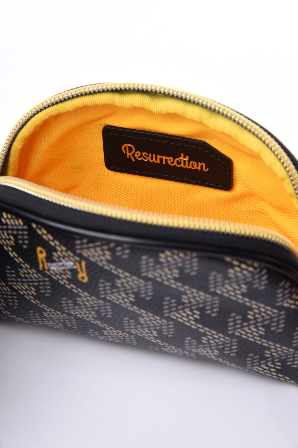 【プレゼント好適品】 KIWI PETIT (キウィ プチ)  / ブランド オリジナルテキスタイル プチ ポーチ (ダークブラック)*