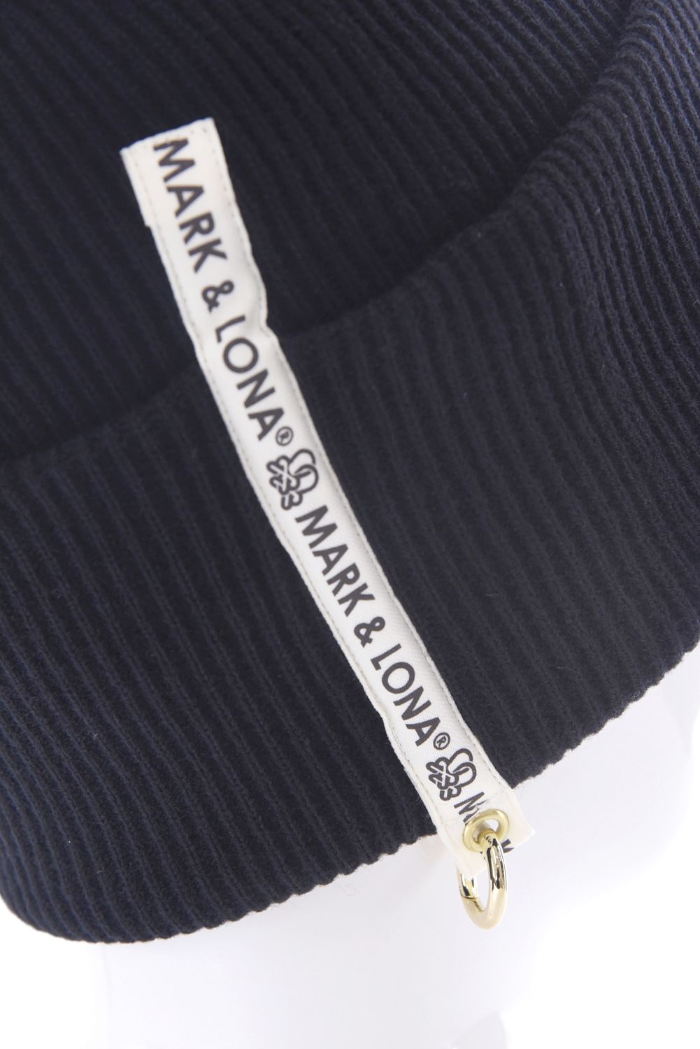 EVER WHOLE GARMENT MERINO BEANIE / ブランクスカルワッペン カラビナ付き ワッチキャップ (ブラック)