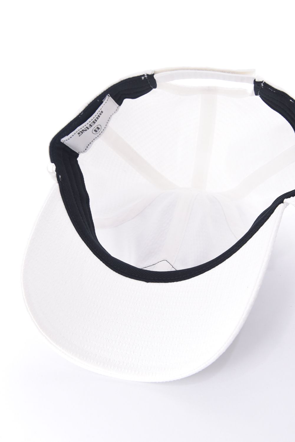 【26SS】【レディース】 WOMEN’S SEERSUCKER CORD STRAP CAP / シアサッカー コードストラップ付き キャップ (ホワイト)