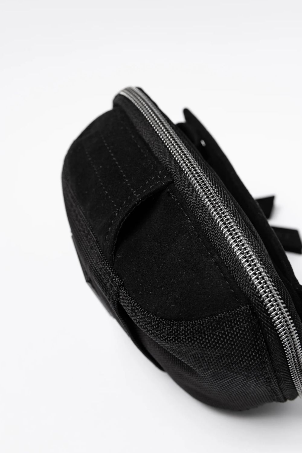 【26AW】 NYLON BASKET BALL POUCH / バスケット織ナイロン ボールポーチ (ブラック)