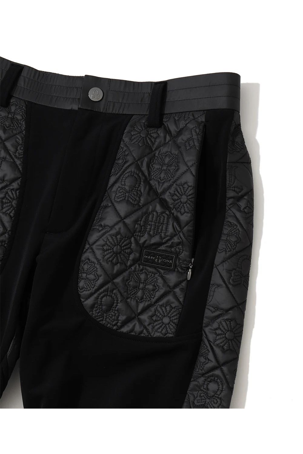 【26AW】 OBLIVION STRETCH HYBRID PANTS / モノグラムキルティング ボンディング素材 ハイブリッドパンツ (ブラック)