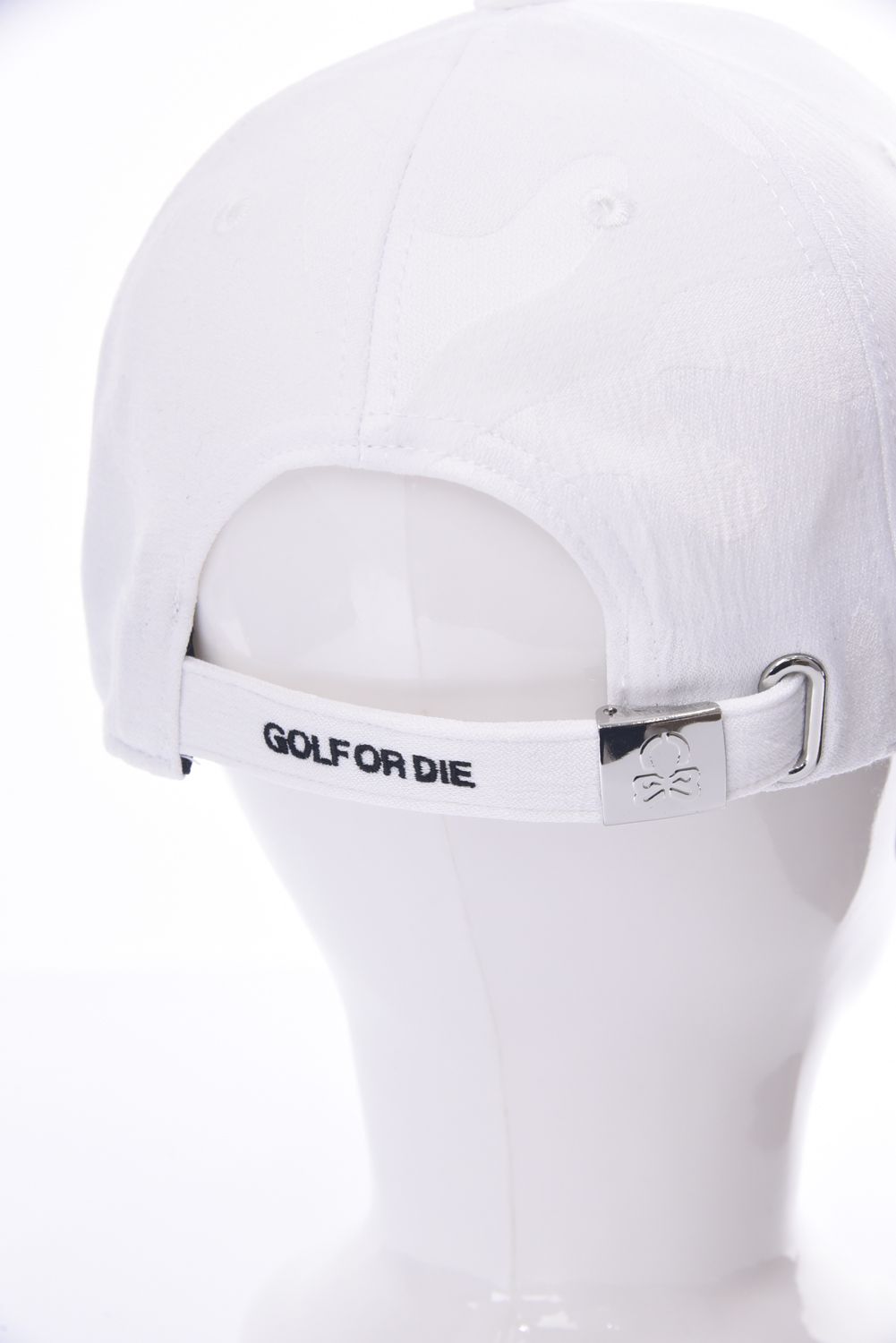 【26SS】 GAUGE CAMO LEATHER TRIM CAP / カモフラージュパターン 異素材切り替え メタルプレート ベースボールキャップ (ホワイト)