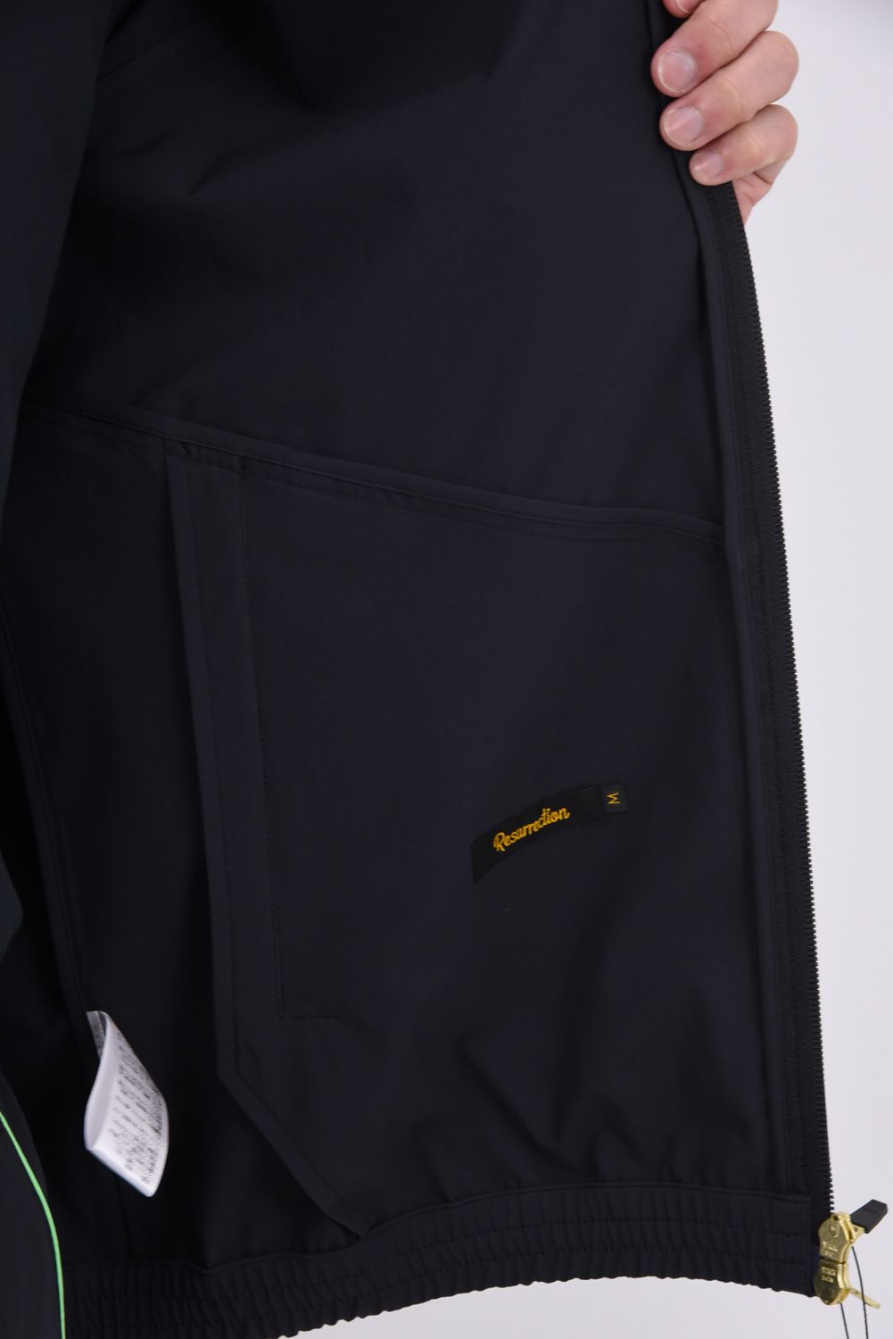 【26SS】 NEON LIGHT OUTERWEAR / ネオンシリーズ ブランドロゴ ジップアップ ライトアウター (ブラック)*