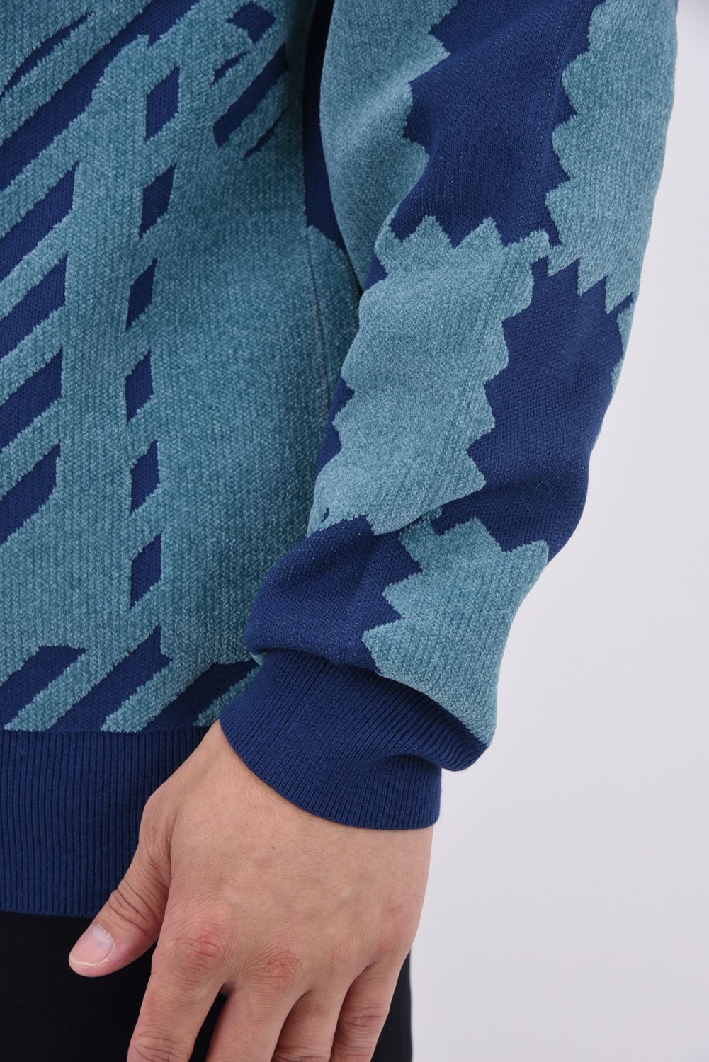 M.C.D CHENILLE CREW KNIT / ブロックパターン クルーネック ジャガードニット (ブルー)