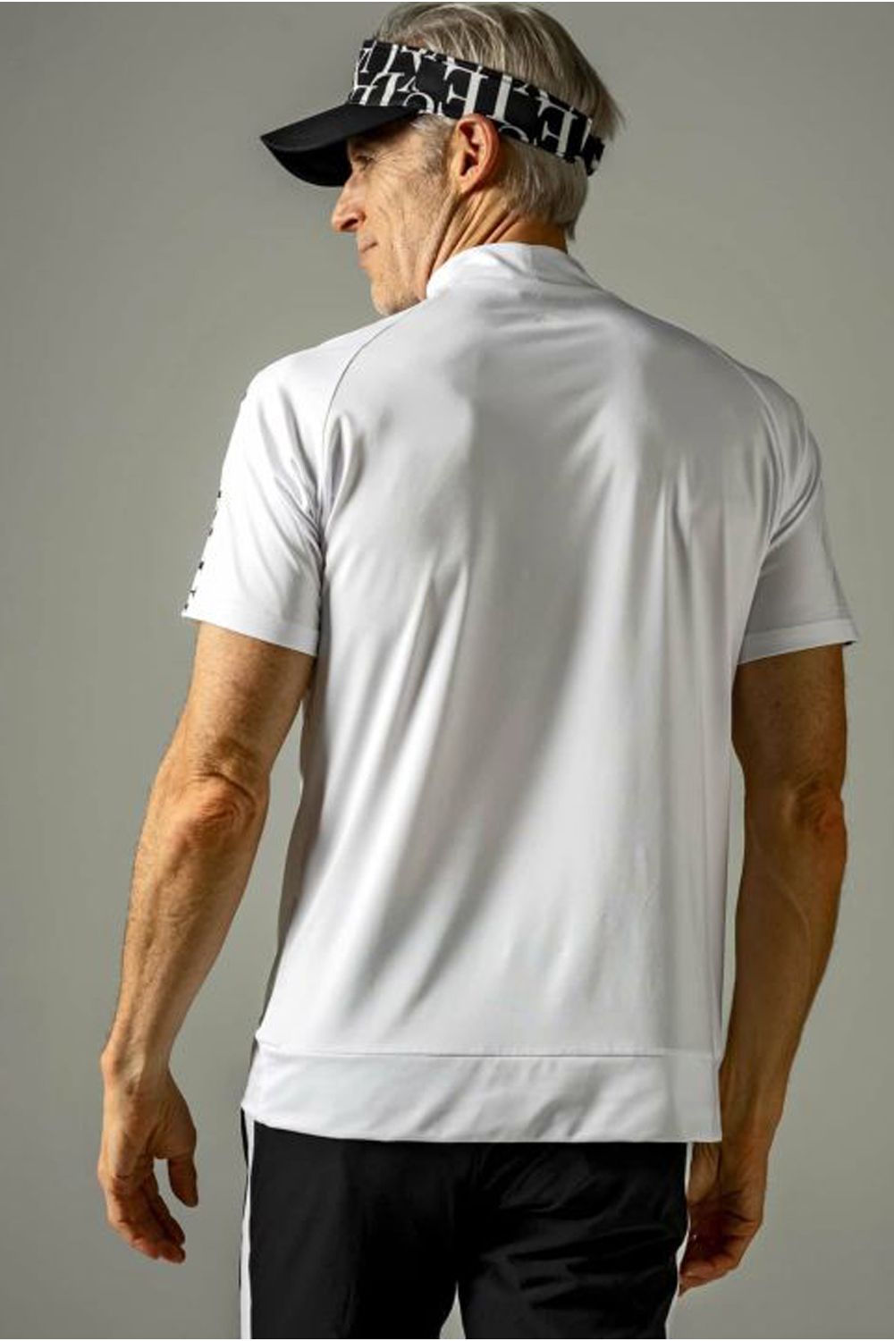 LINE LOGO MOCK NECK T-SHIRTS / ラインロゴ 半袖モックネック Tシャツ (ホワイト)
