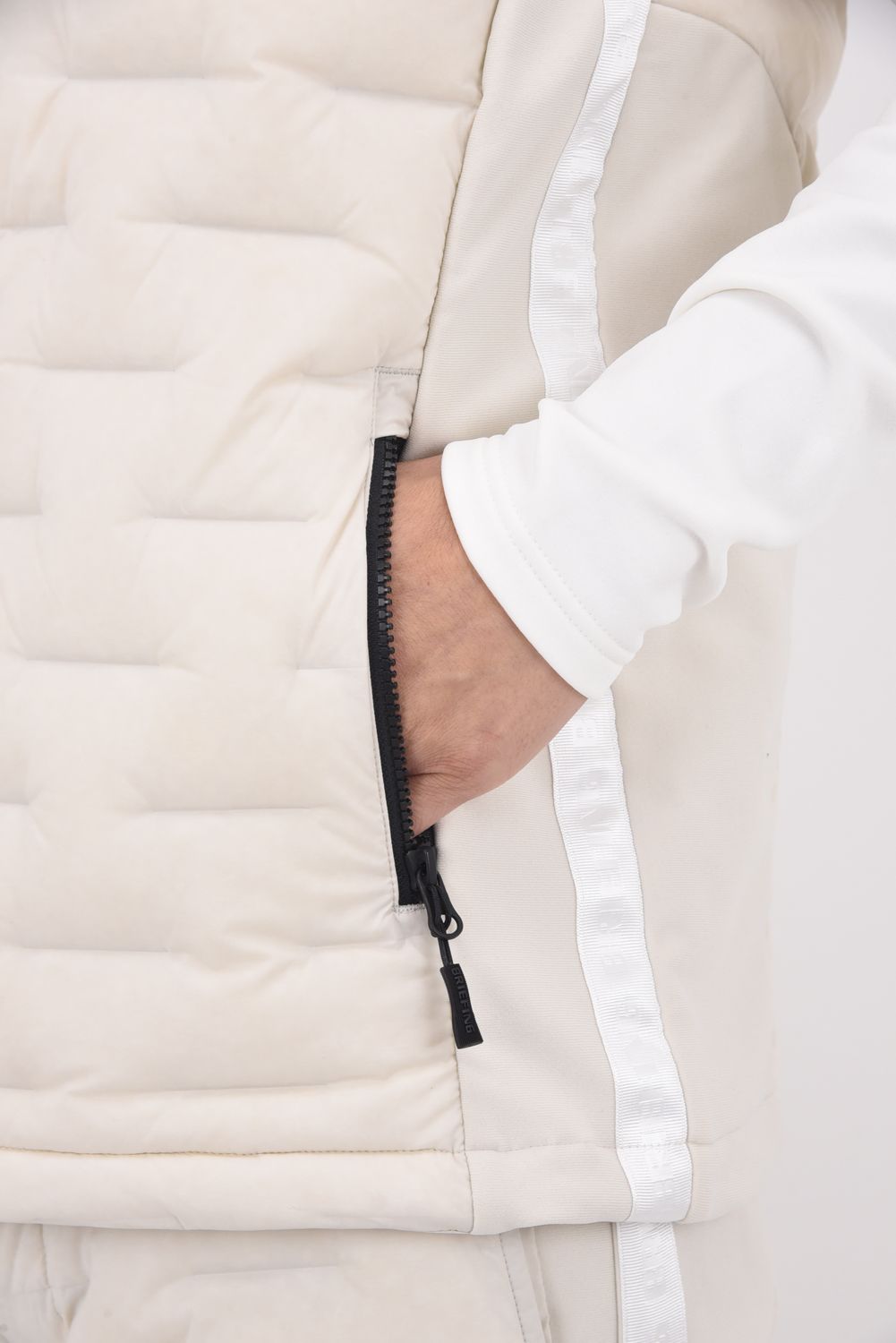 【25AW】 MEN'S HYBRID DOWN VEST / ストレッチタフタ ダイヤモンドロゴ ハイブリッドダウンベスト (ベージュ)