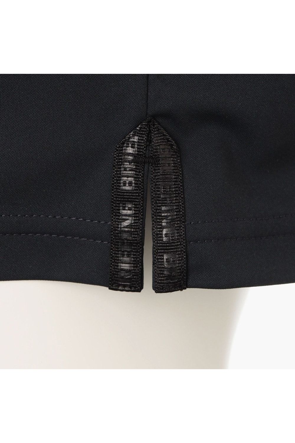 【26SS】 CE MEN’S BACK LOGO LINE HIGHNECK RF / ロゴテープ リラックスフィット モックネックTシャツ (ブラック)