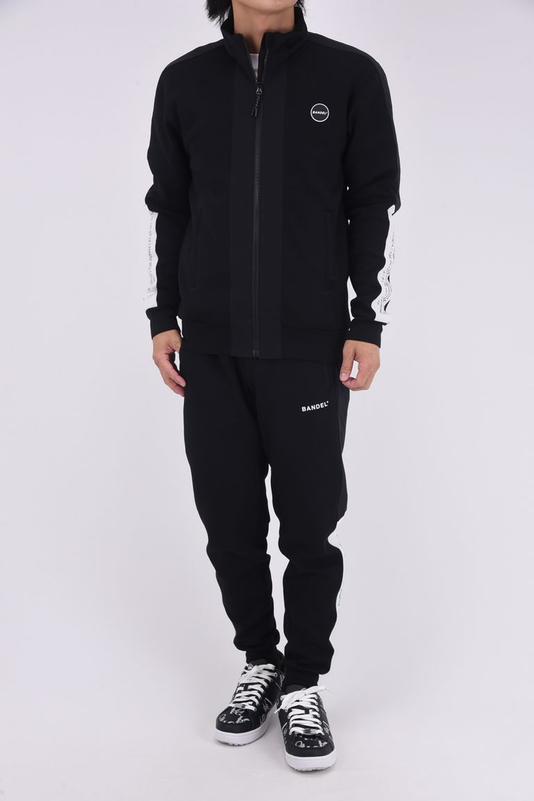 ※セットアップ商品は別売りです