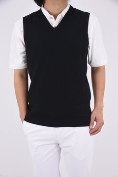 MEN'S WR V-NECK KNIT VEST / バックロゴ 超撥水糸 ニットベスト (ブラック)