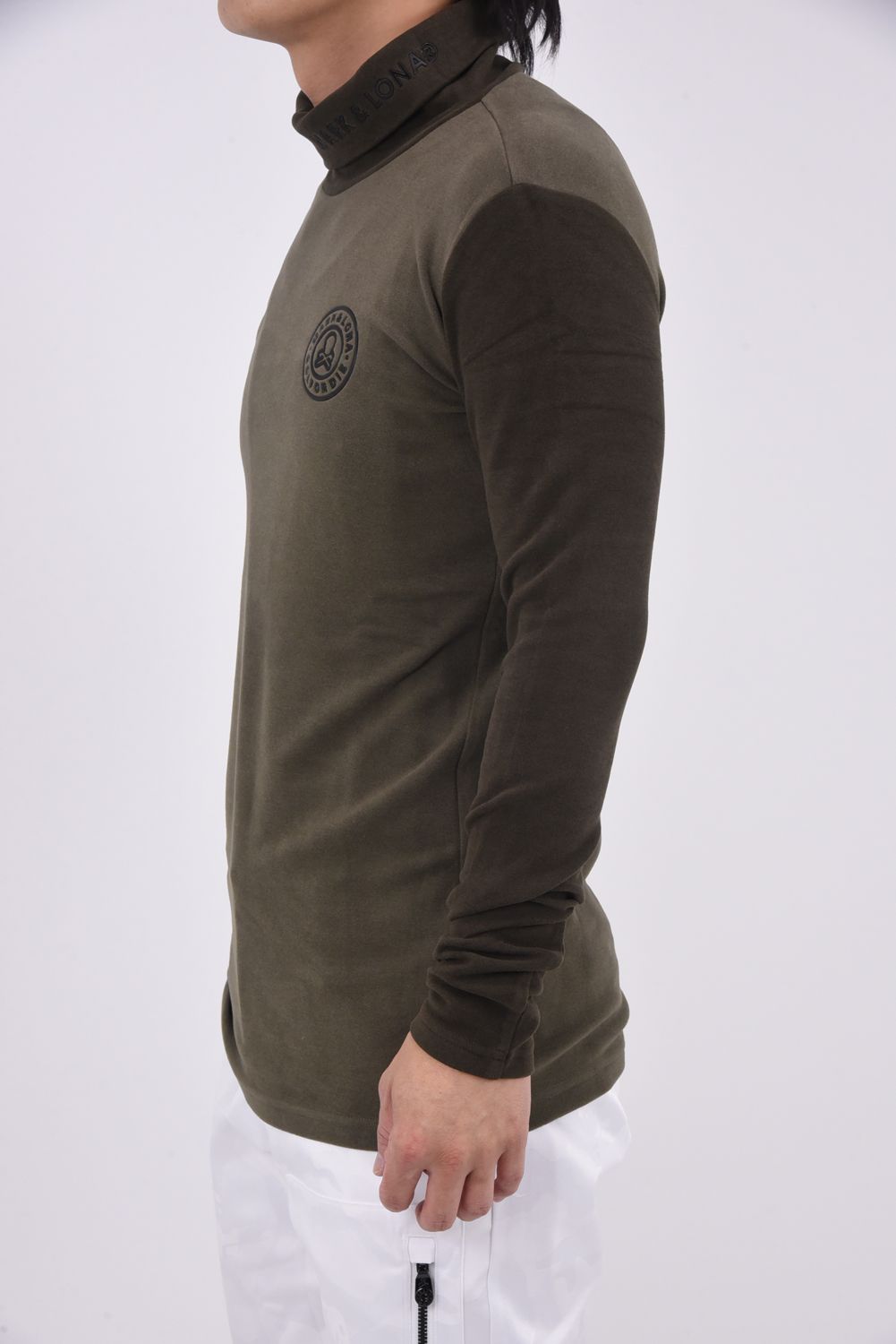 【2025AW】 IC●N MOCK NECK LAYER / フリース素材 サークルスカル ロングスリーブ モックネックTシャツ (カーキ)