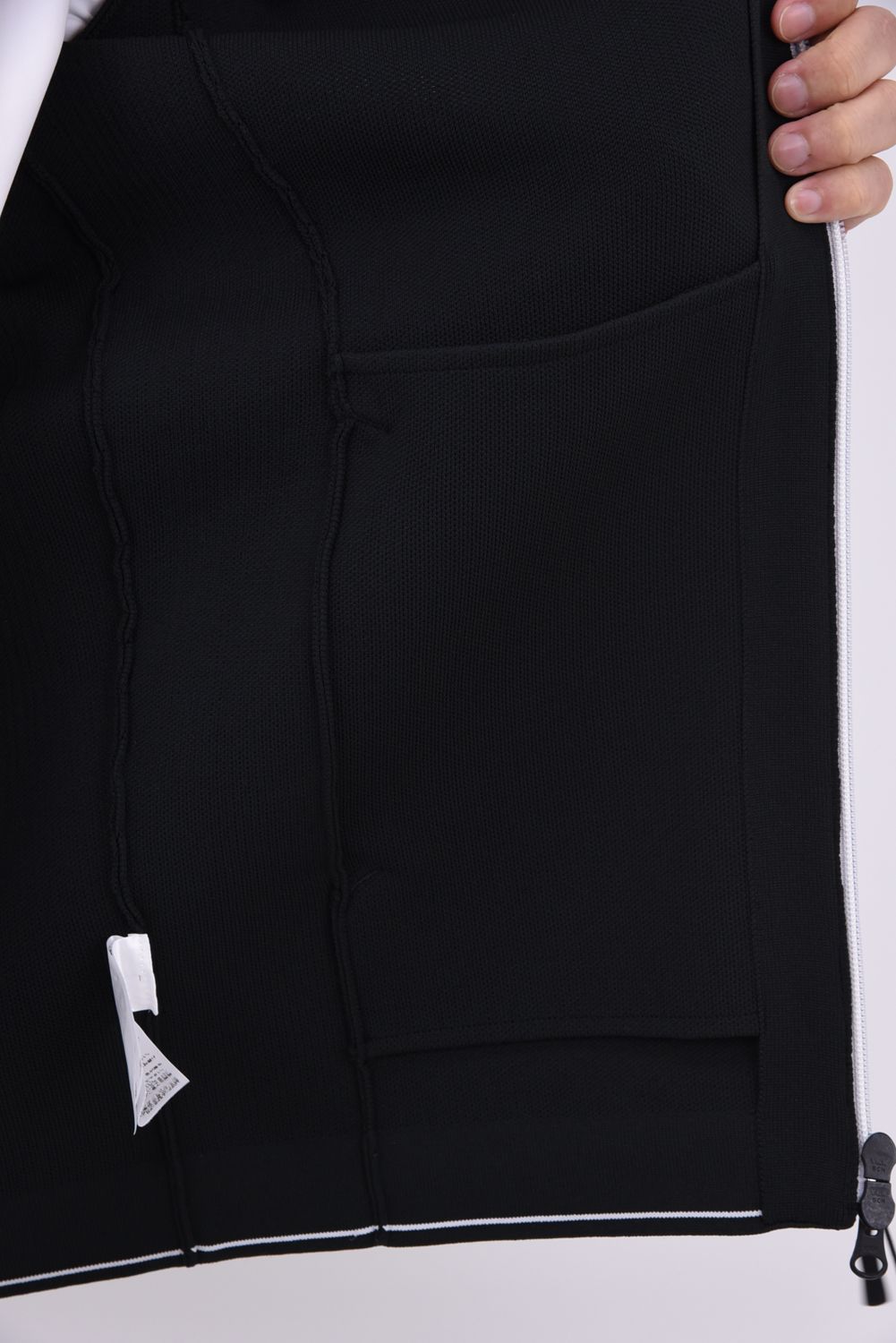 【26AW】 MEN'S DOUBLE JQ KNIT PARKA / バックロゴ ジップアップ ニットパーカー (ブラック)