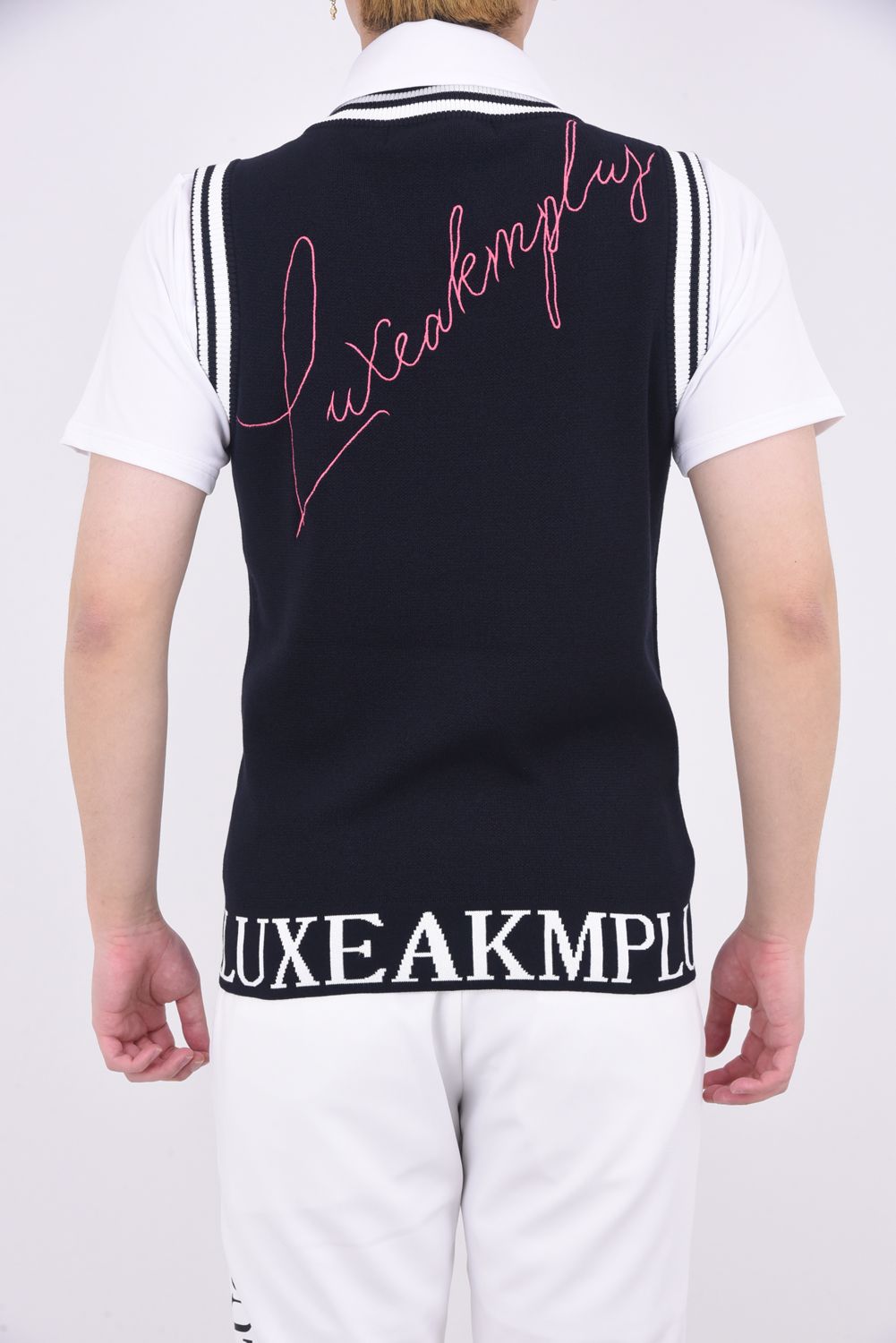 HANDWRITTEN NO SLEEVE KNIT /  カーシヴロゴニットベスト ブラック