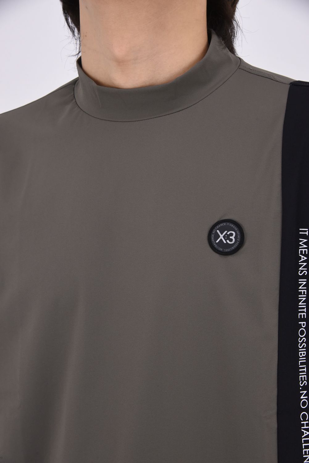 【26SS】 VERTICAL BICOLOR MOCK TEE / バイカラー モックネックTシャツ (チャコール)