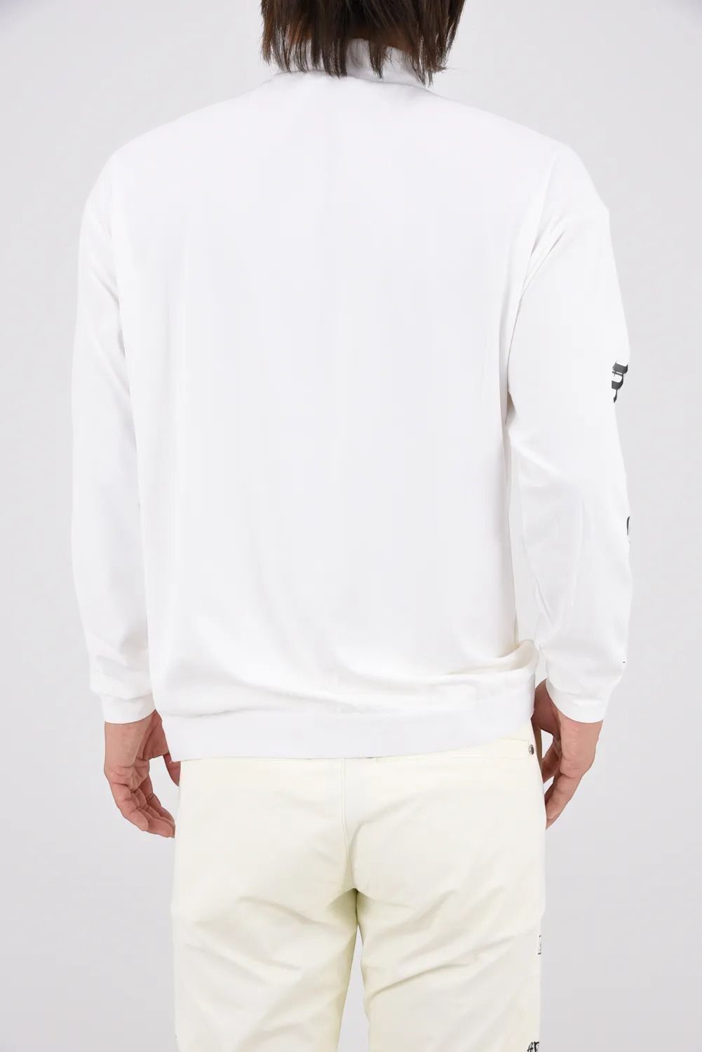 【26AW】 FRACTUR SMOOTH MOCK NECK / ブラックレターフォントロゴ 長袖モックネックTシャツ (ホワイト)
