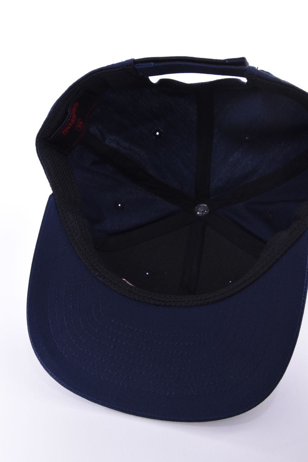 【26AW】 MEN’S BOX LOGO FLAT VISOR CAP / ボックスロゴ刺繍 フラットキャップ (ネイビー)