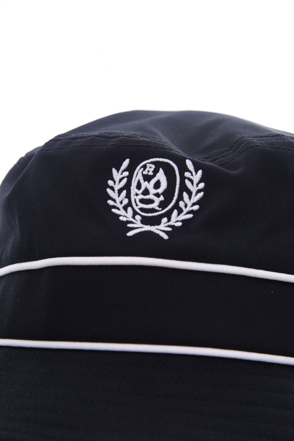 EMBLEM BUCKET HAT / エンブレム型 ルチャ刺繍 バケットハット ブラック