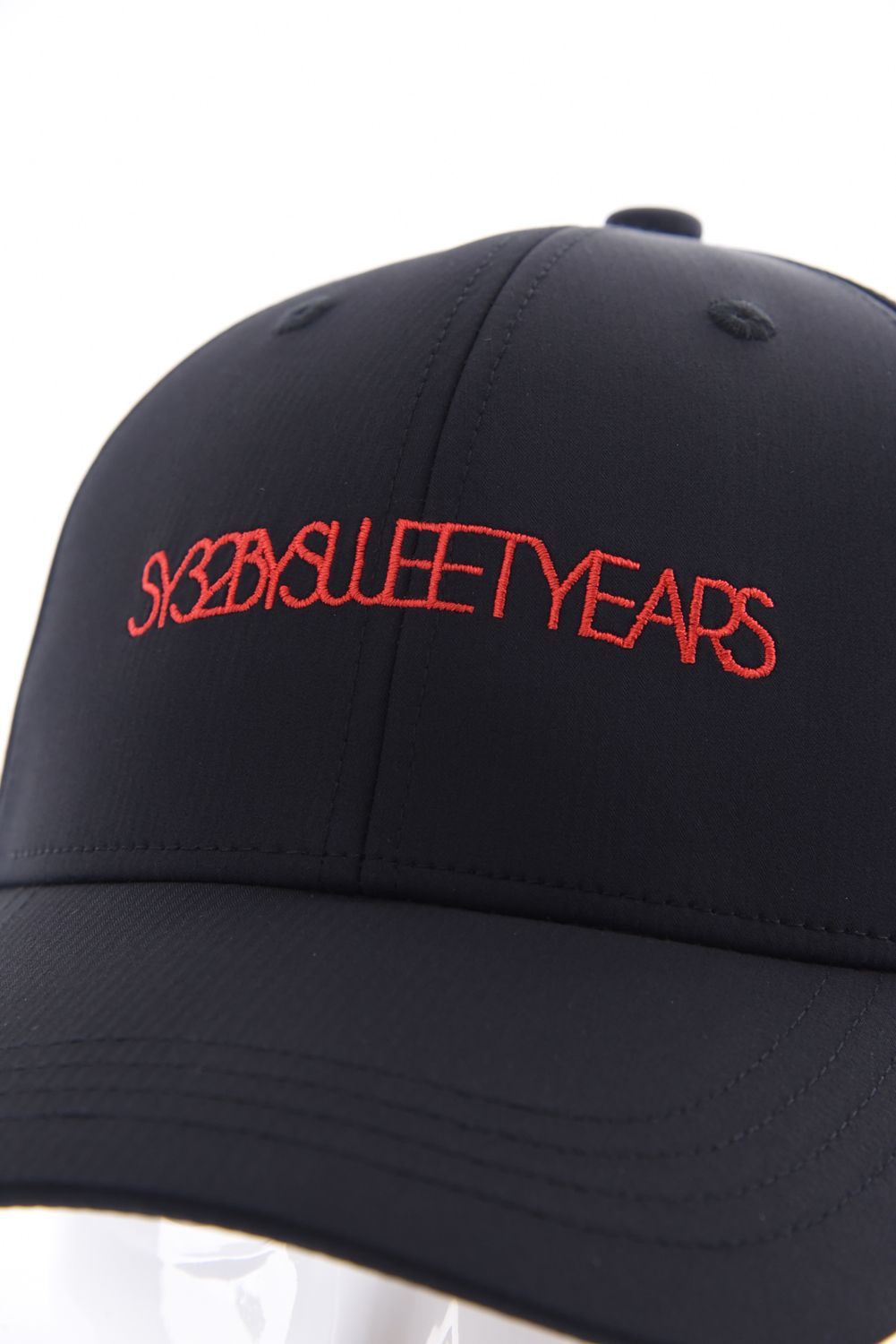 【26SS】 MINI HERRINGBONE EMB CAP / ミニヘリンボーン ロゴ刺繡 キャップ (ブラック)